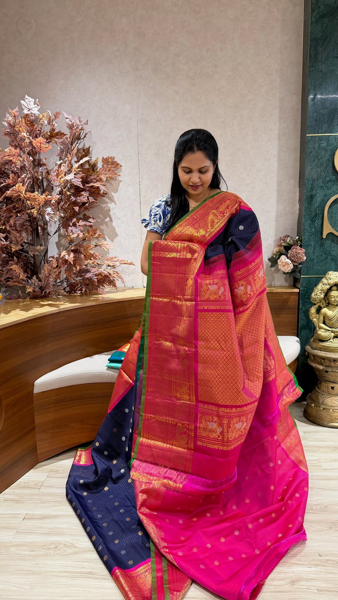 Handloom gadwal pattu
