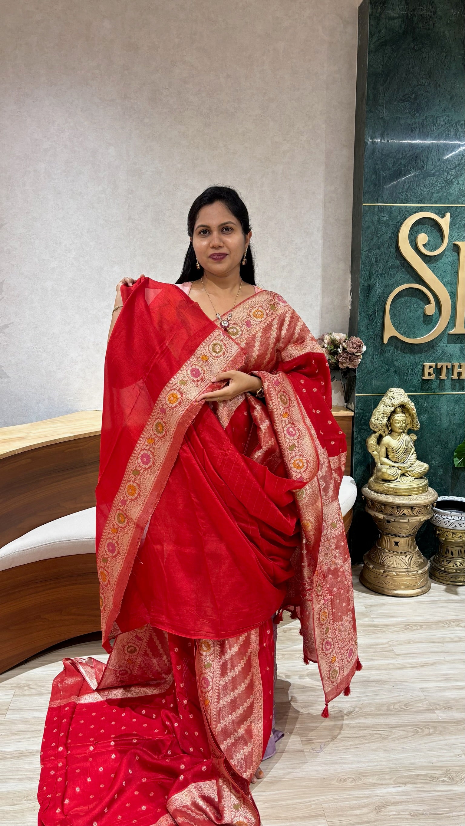 Tussar Georgette red