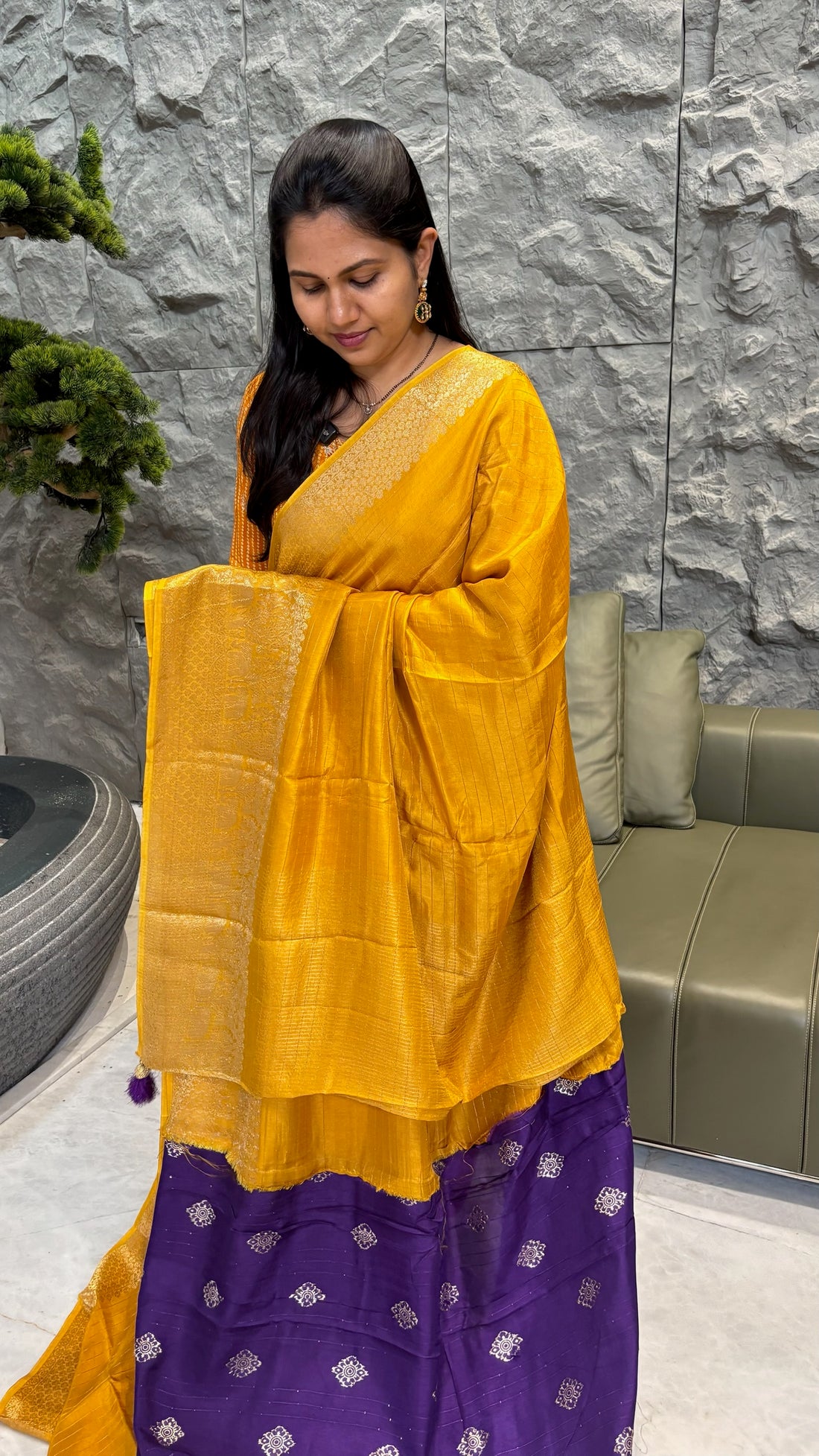 Dola silk yellow