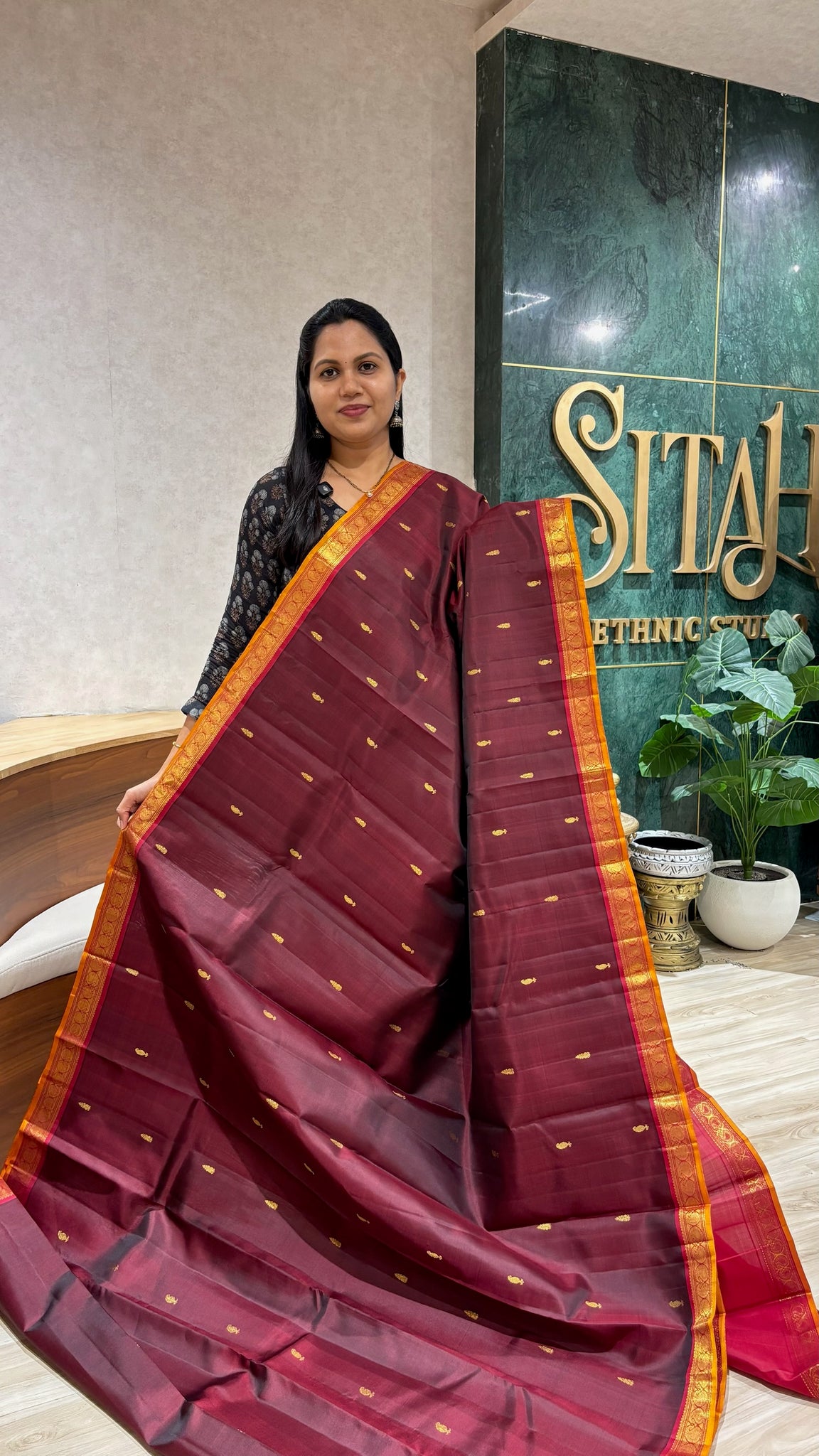 Small border kanchi pattu