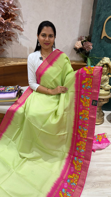 Vintage checks Tanjore print
