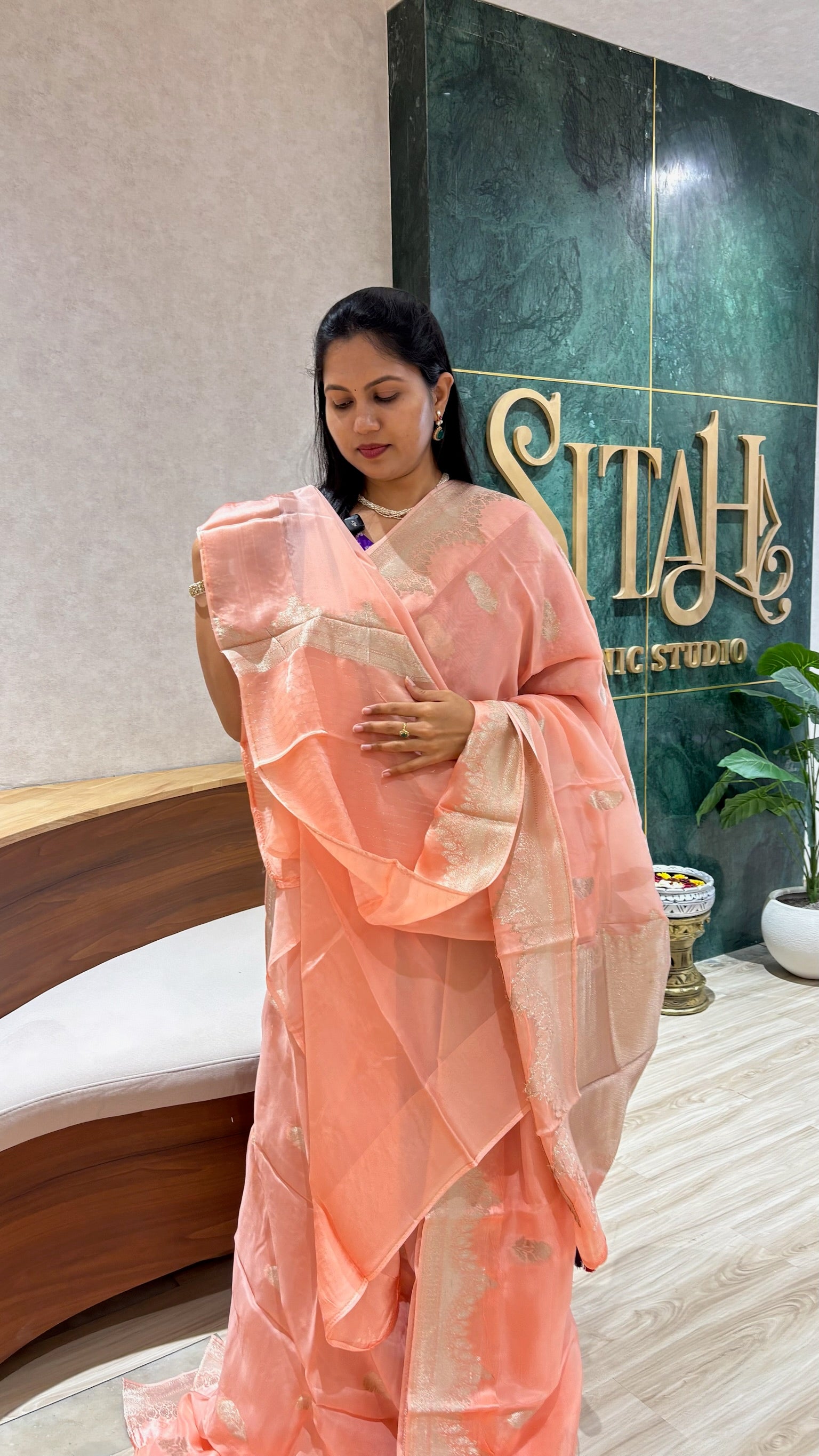 Crepe organza peach