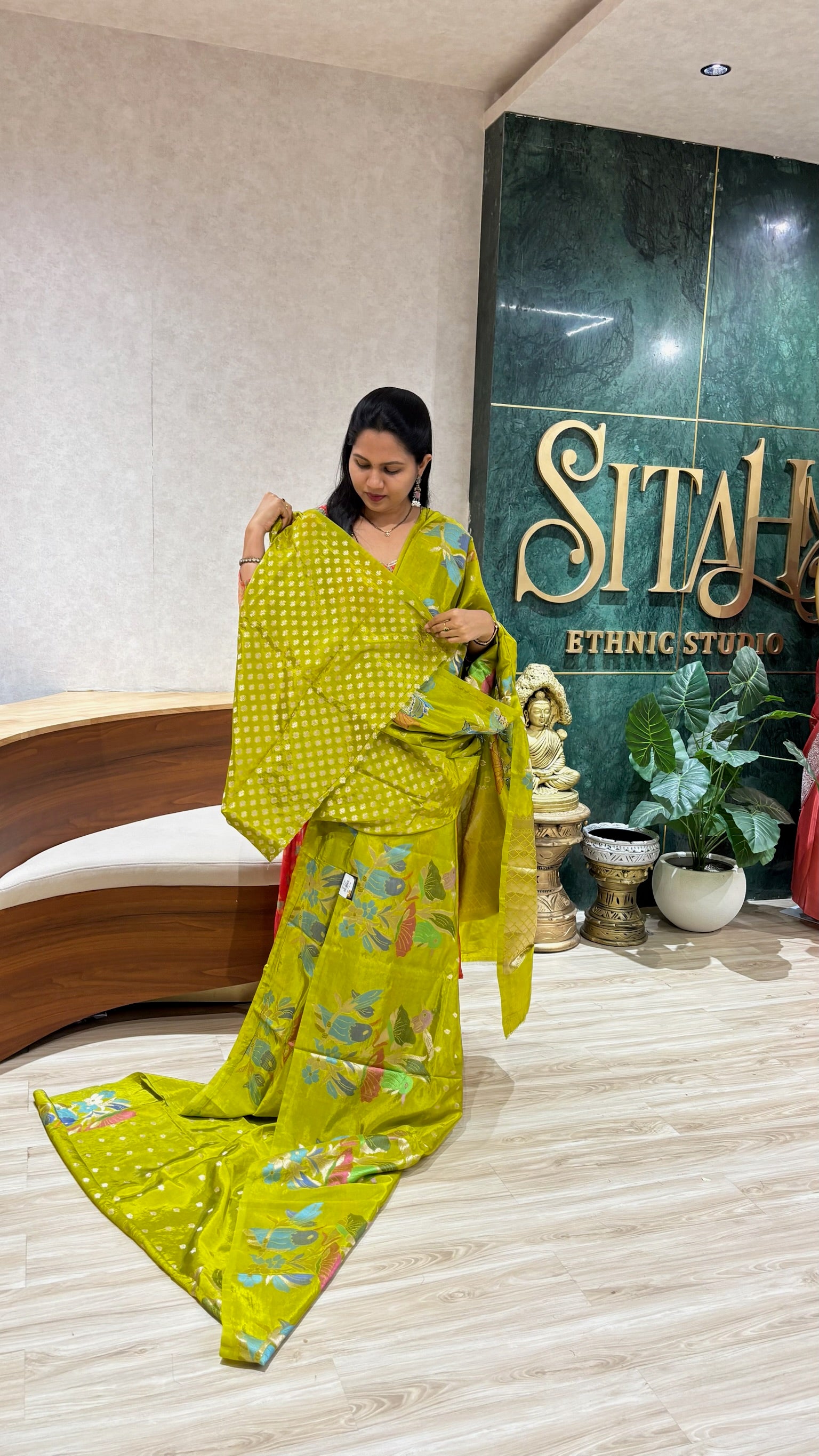 Paper silk mehndi green