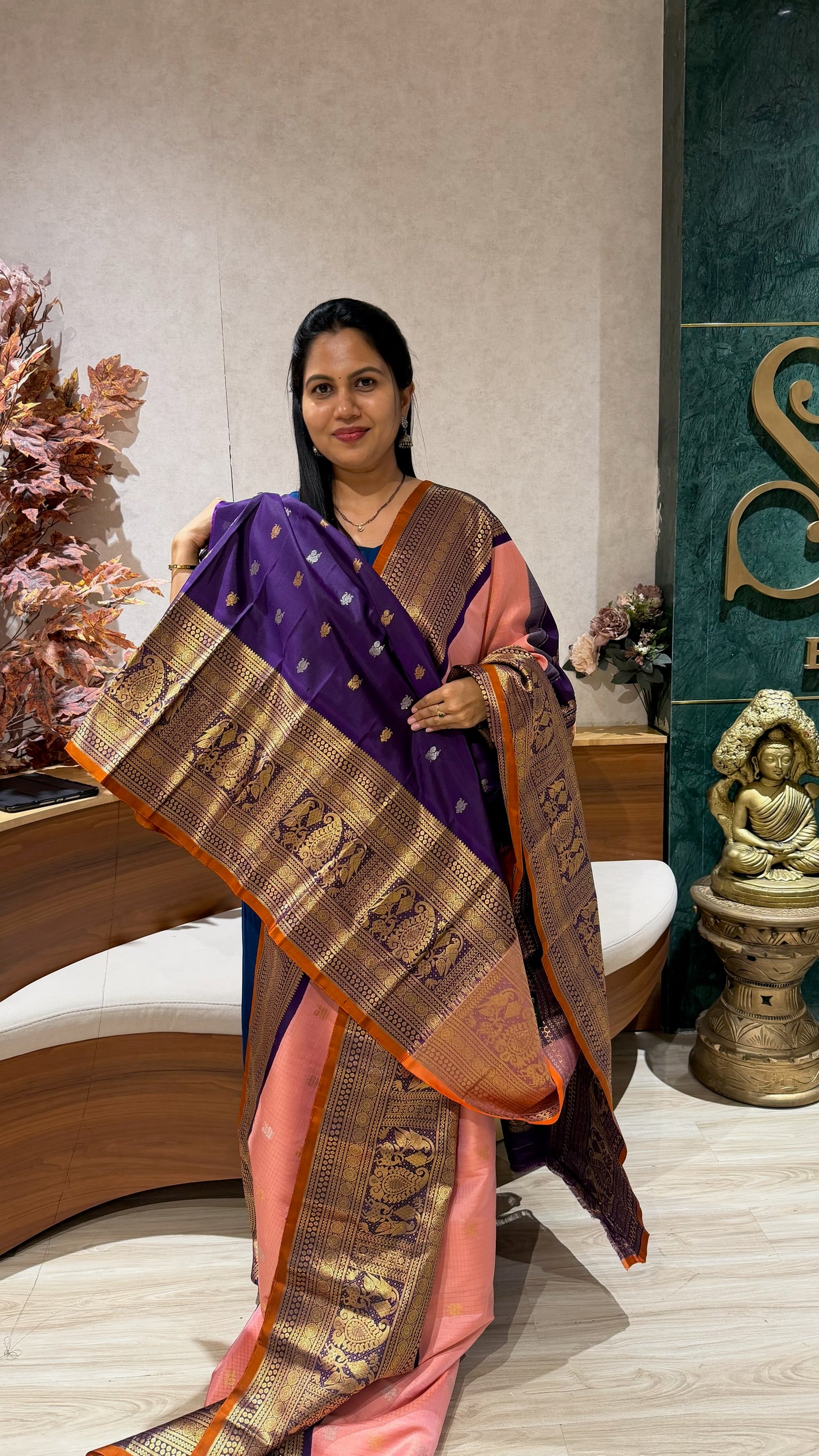 Handloom gadwal pattu
