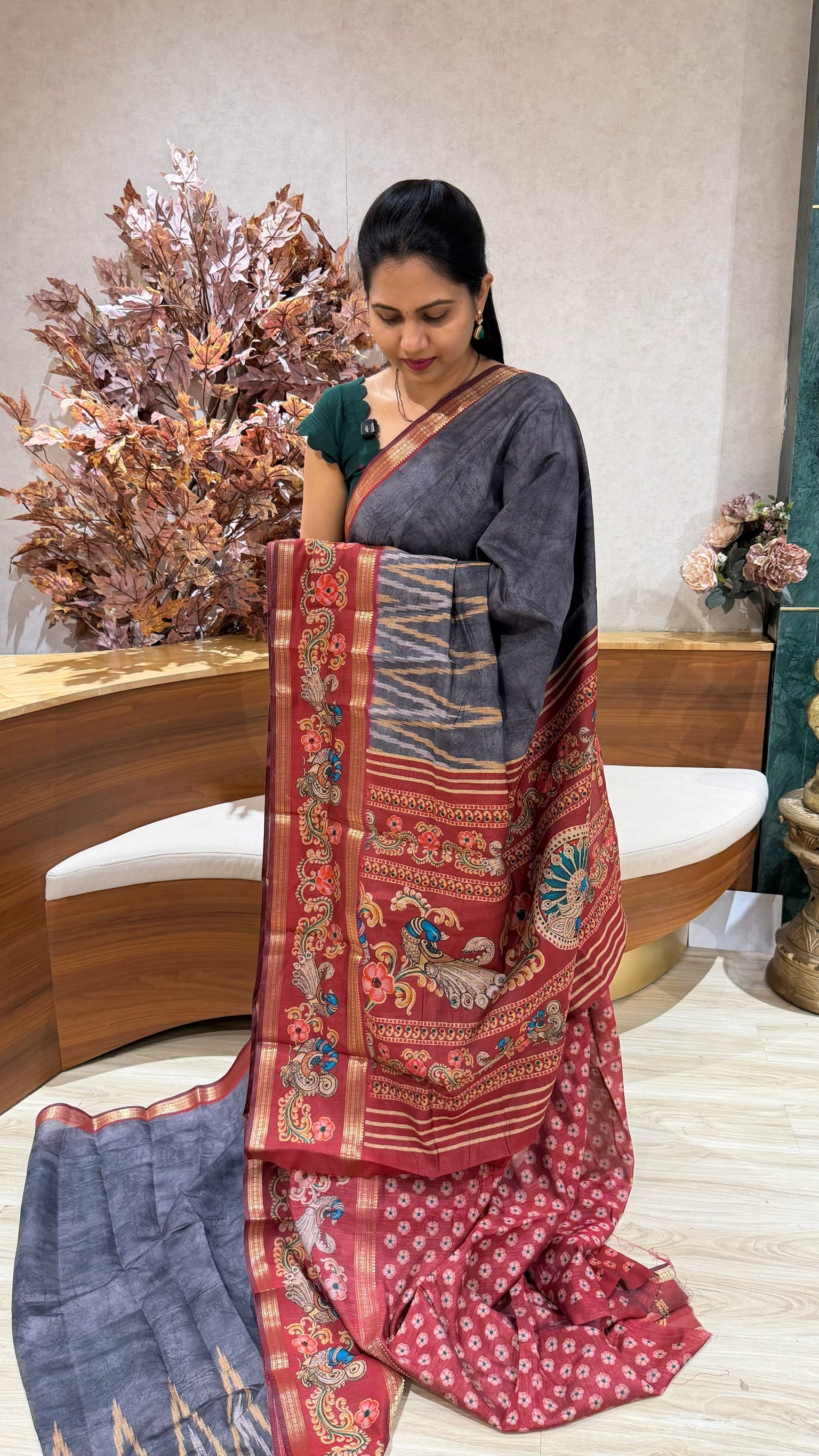 Causal drape tanjore print
