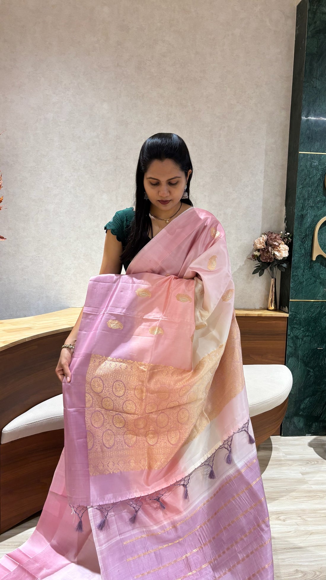 Handloom mango pattu
