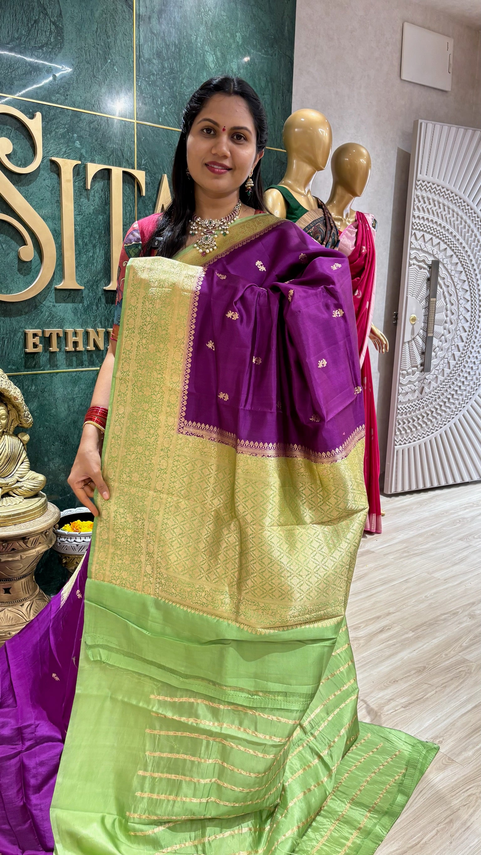 Pure handloom mango pattu