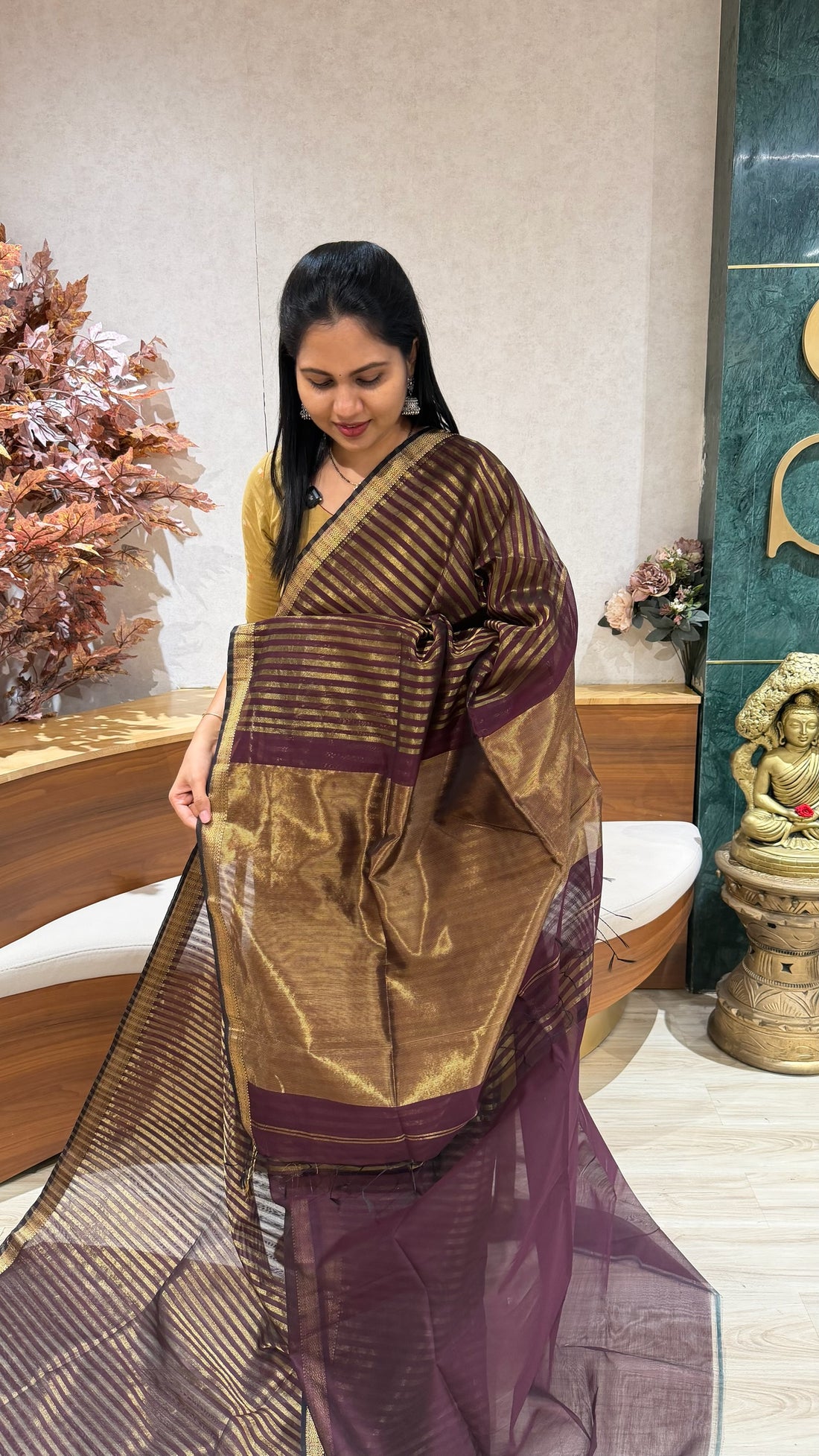 Maheswari tissue stripes