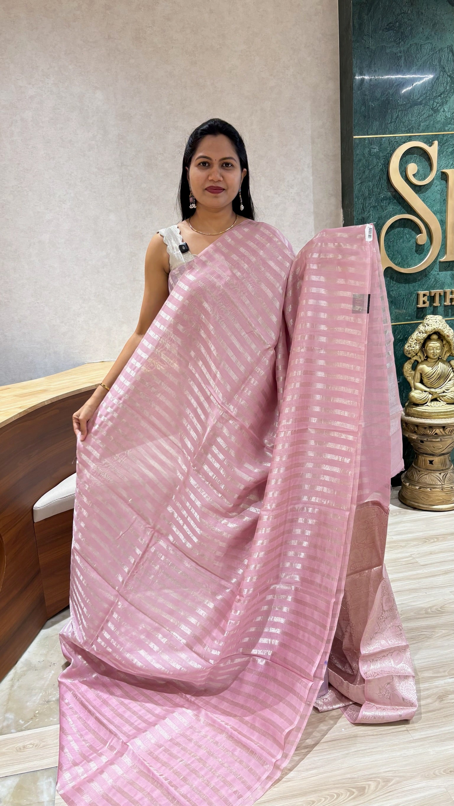 Chinia tissue brocade blouse pink