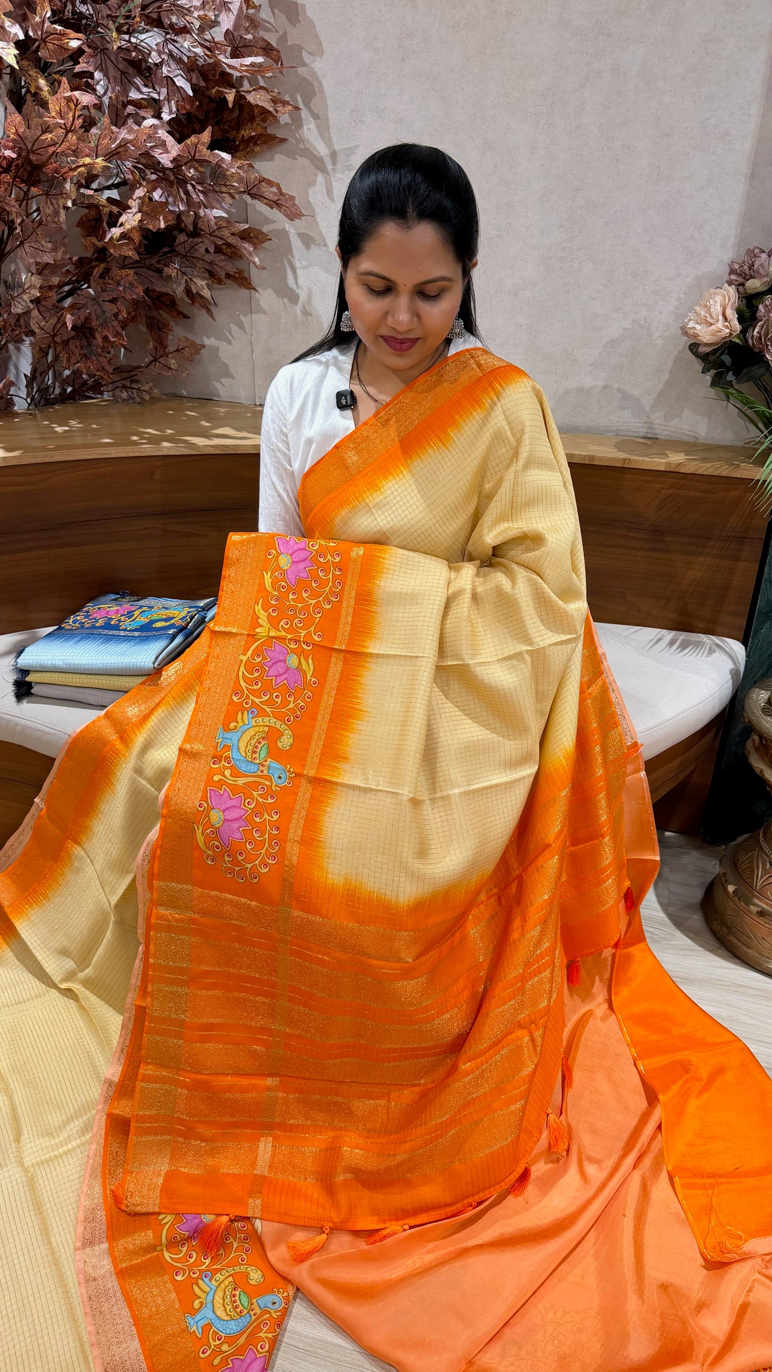 Vintage checks Tanjore print