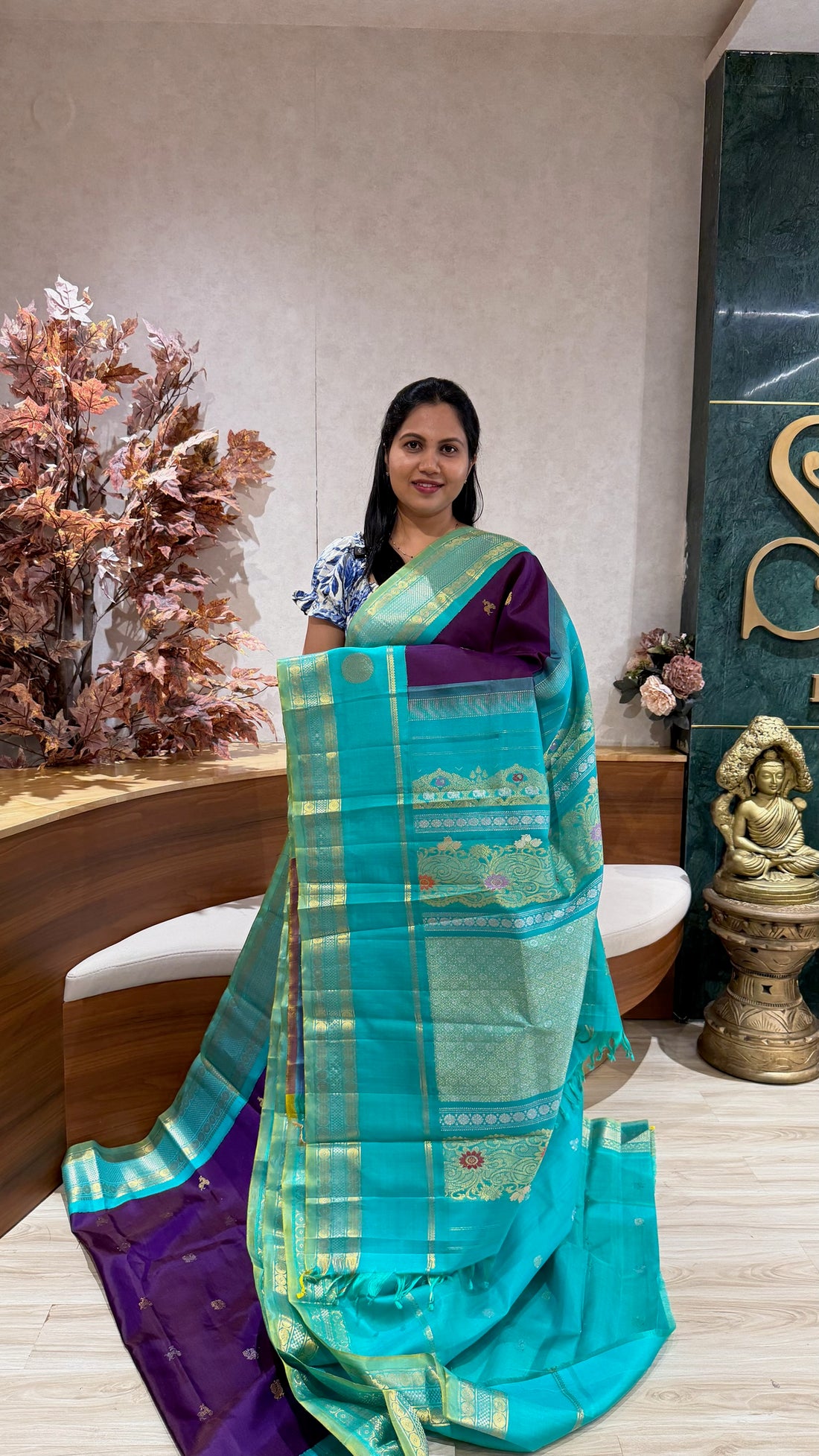 Handloom gadwal pattu