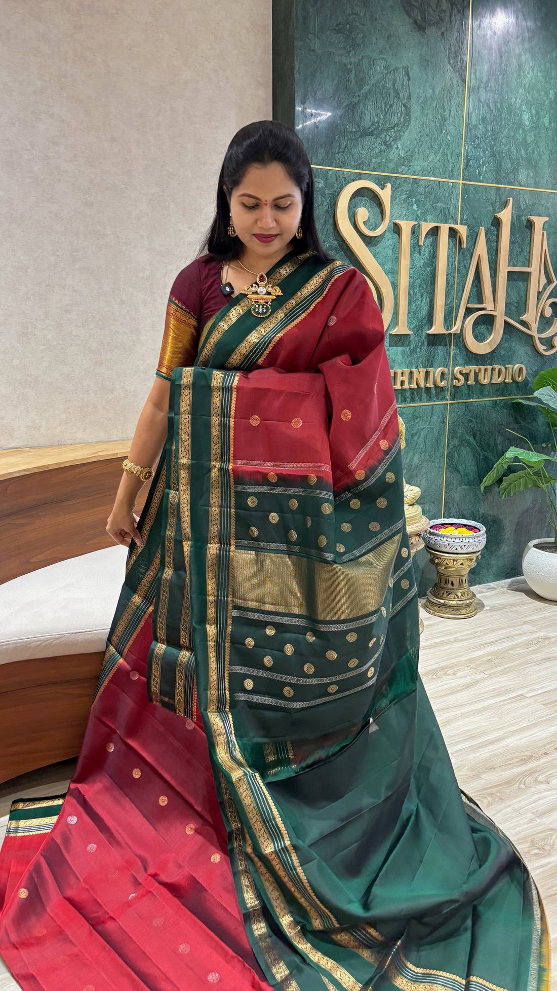 Handloom kanchi red