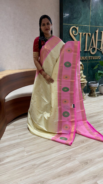 Handloom gadwal creamish white