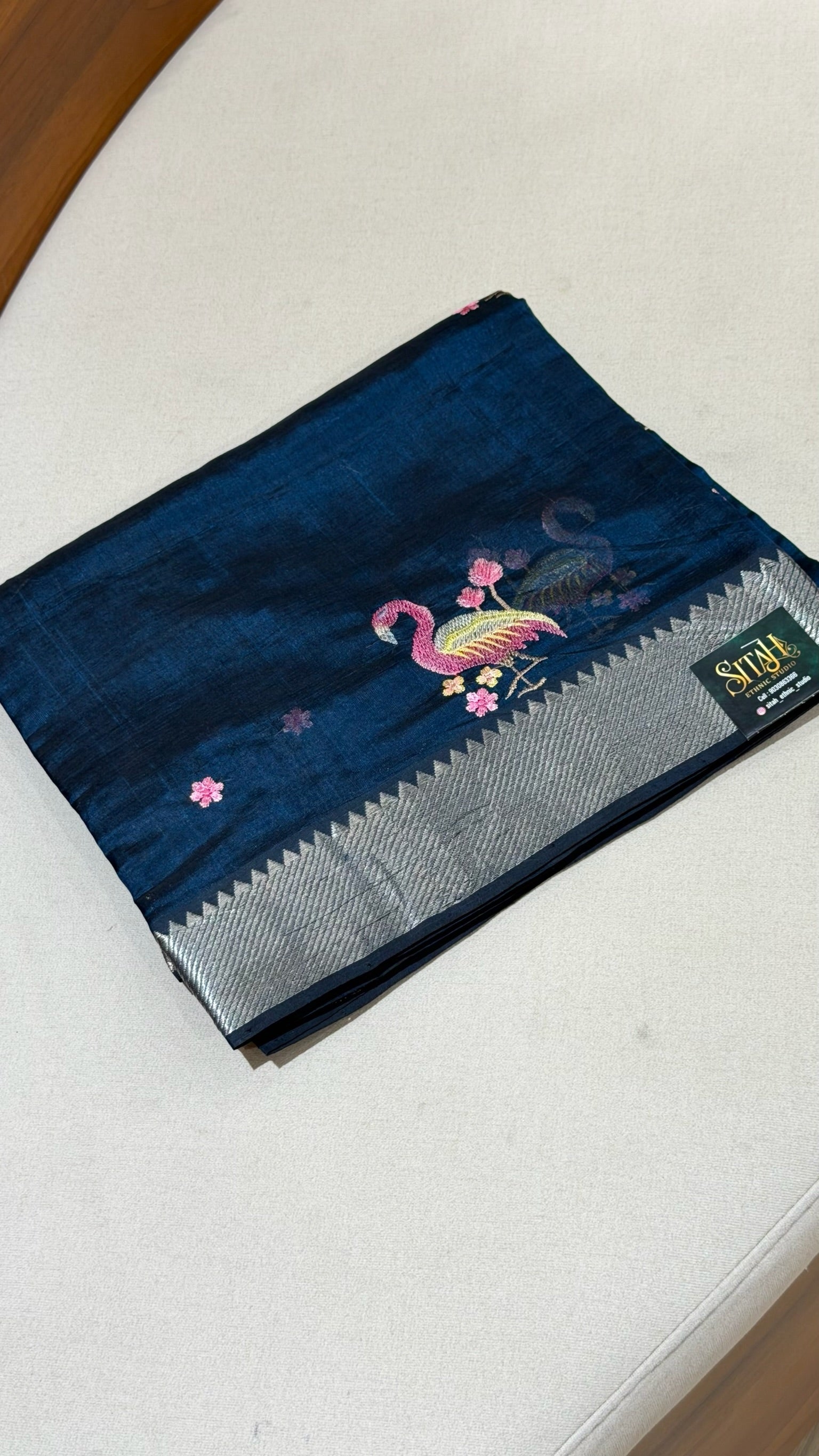 Mangalgiri embroidery