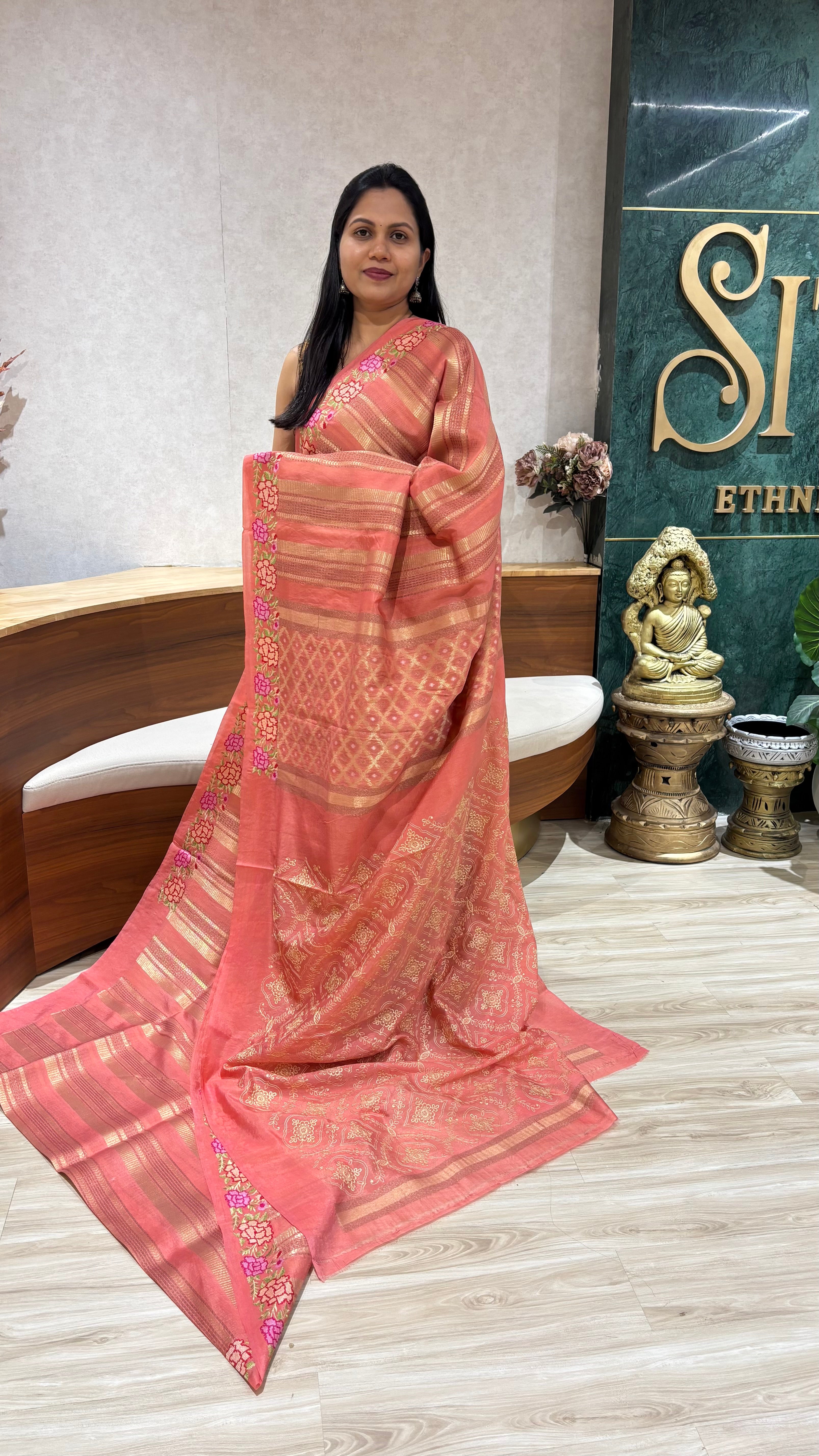 Border work saree peach