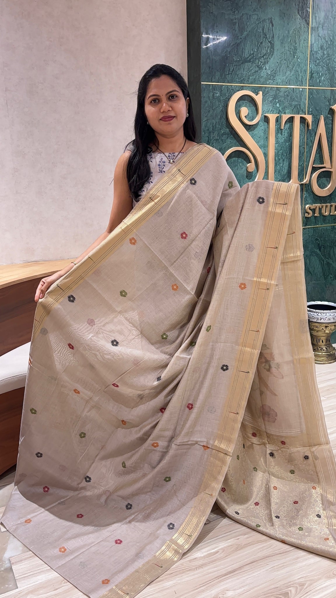 Munga cotton parrot pallu grey