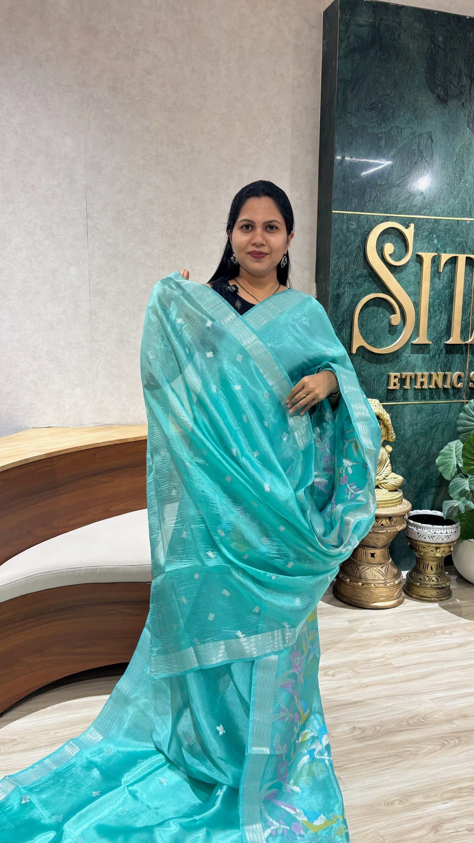 Paper silk skirt border