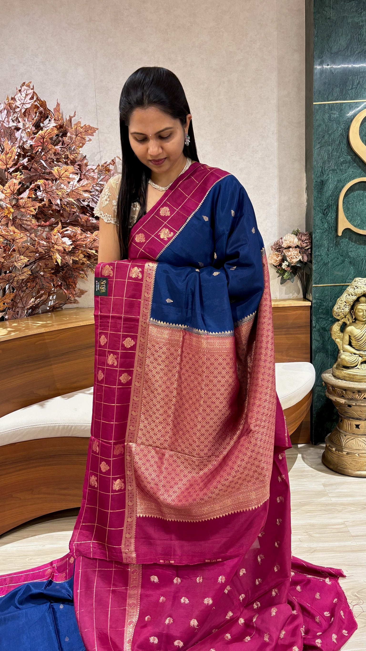 Dola silk