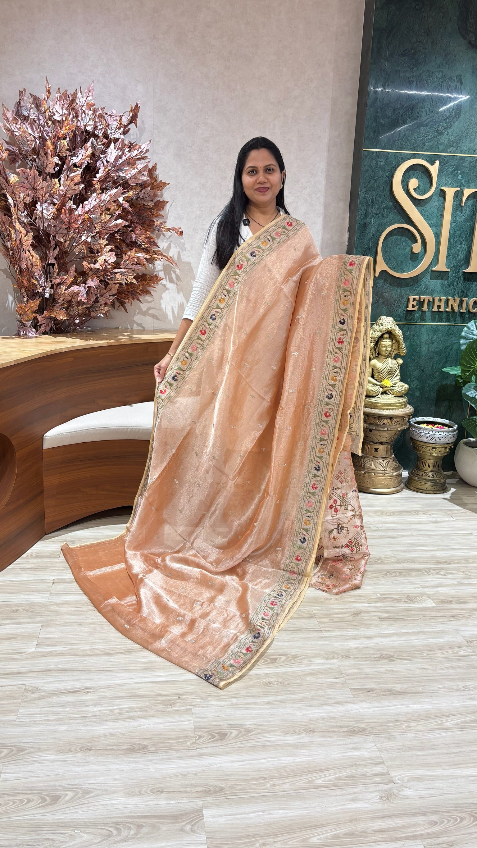 Pure tissue paithani border