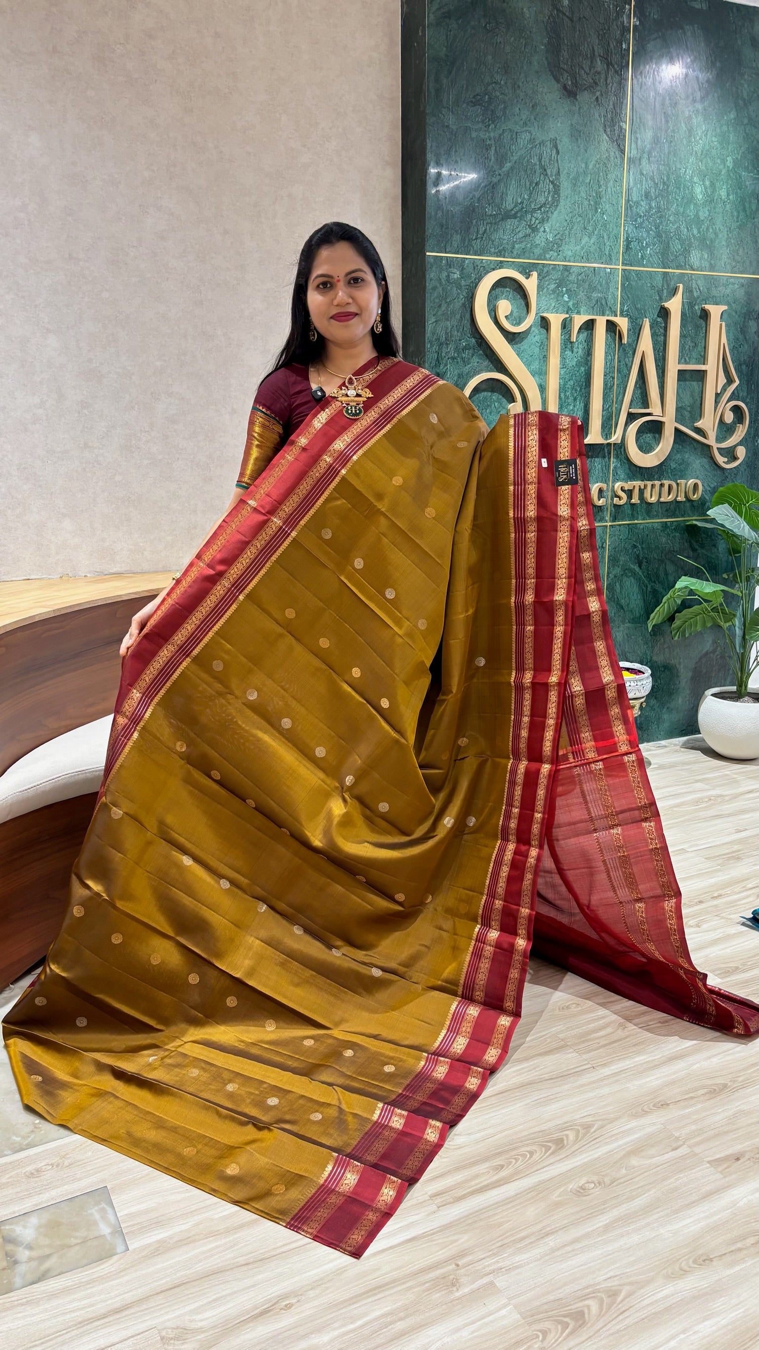 Handloom kanchi