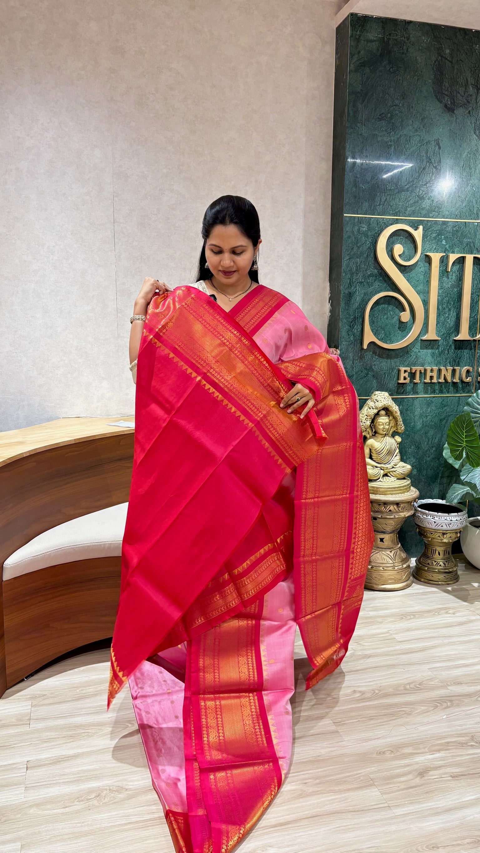 Handloom Gadwal big border