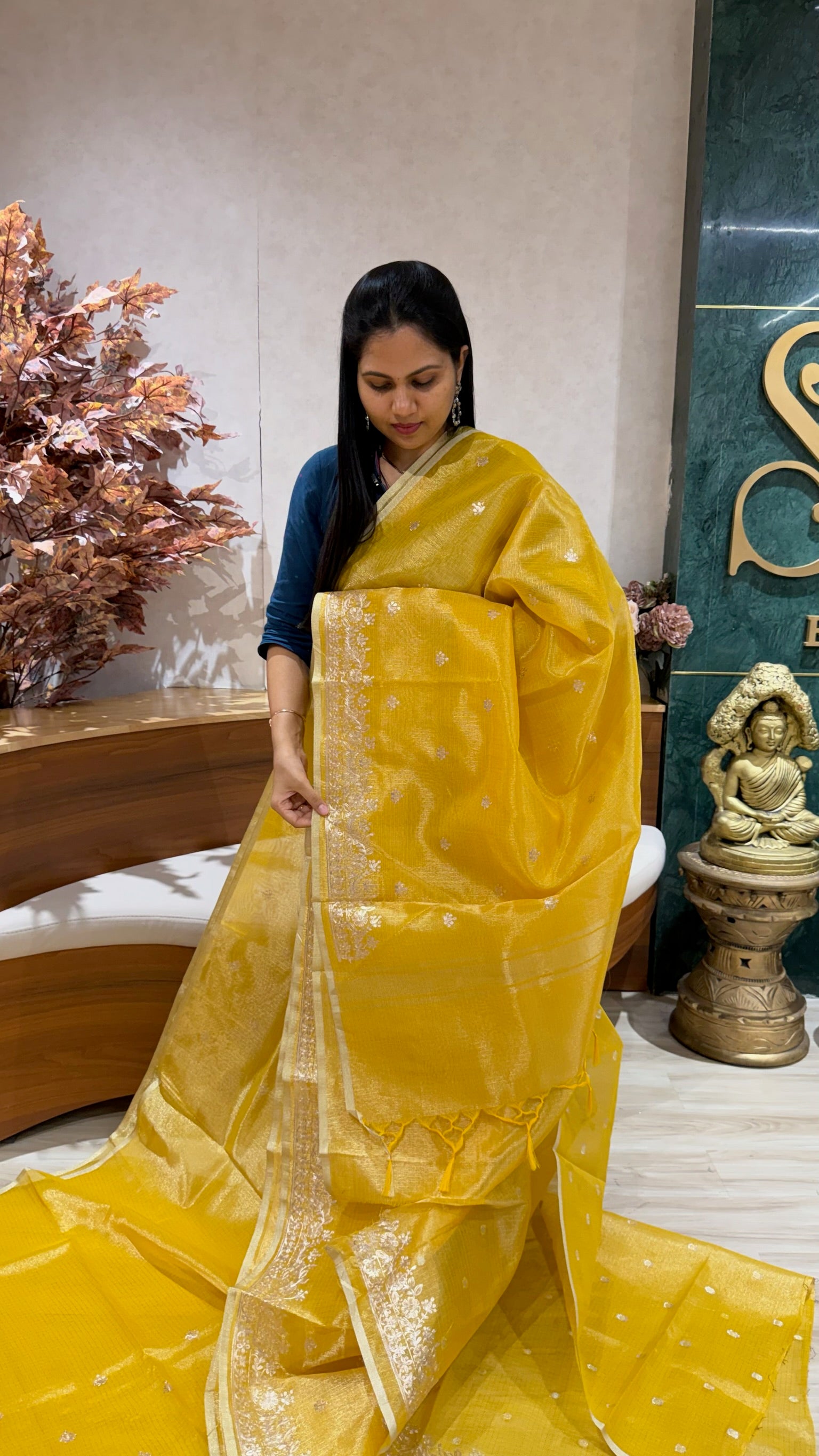 Kota tissue yellow