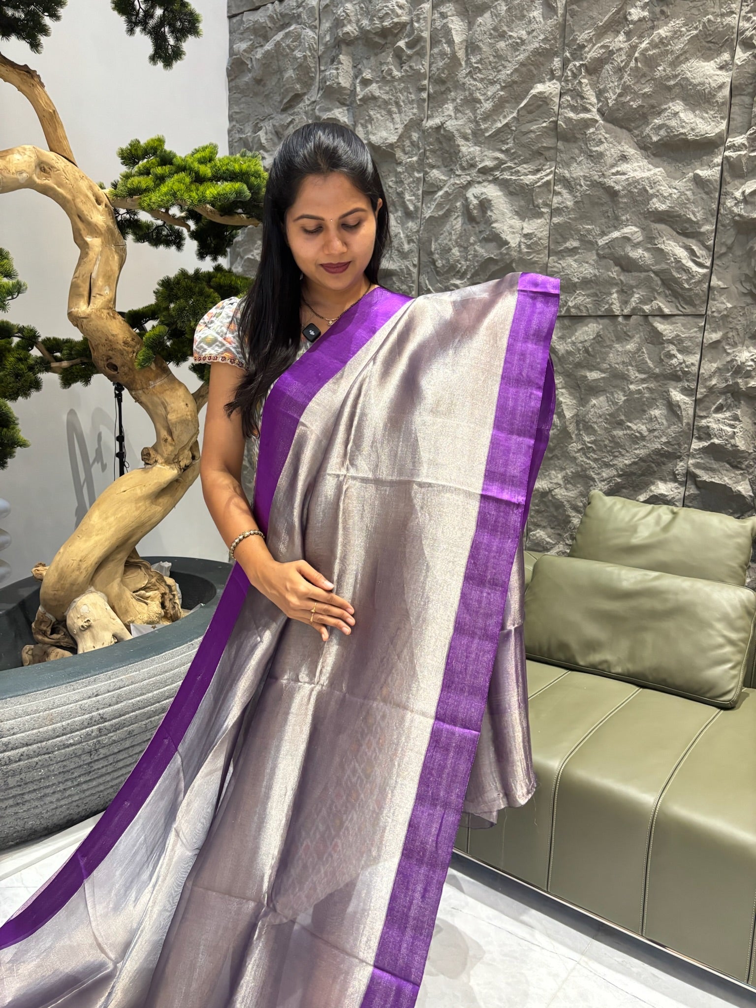 Handloom tissue saree