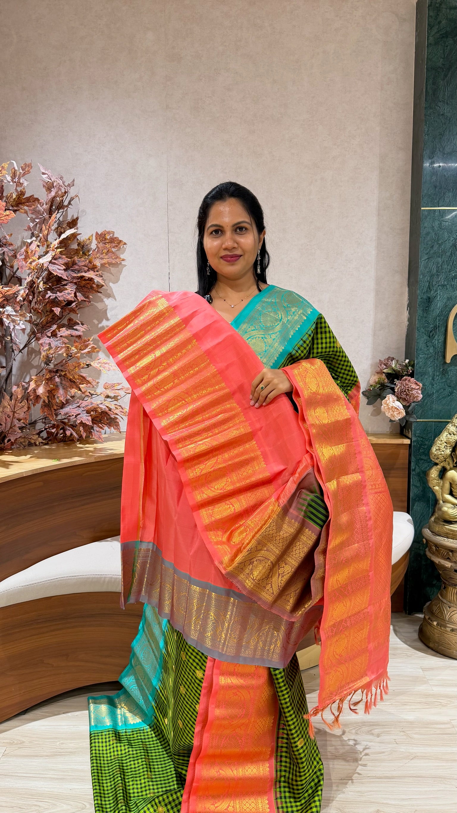Handloom gadwal pattu