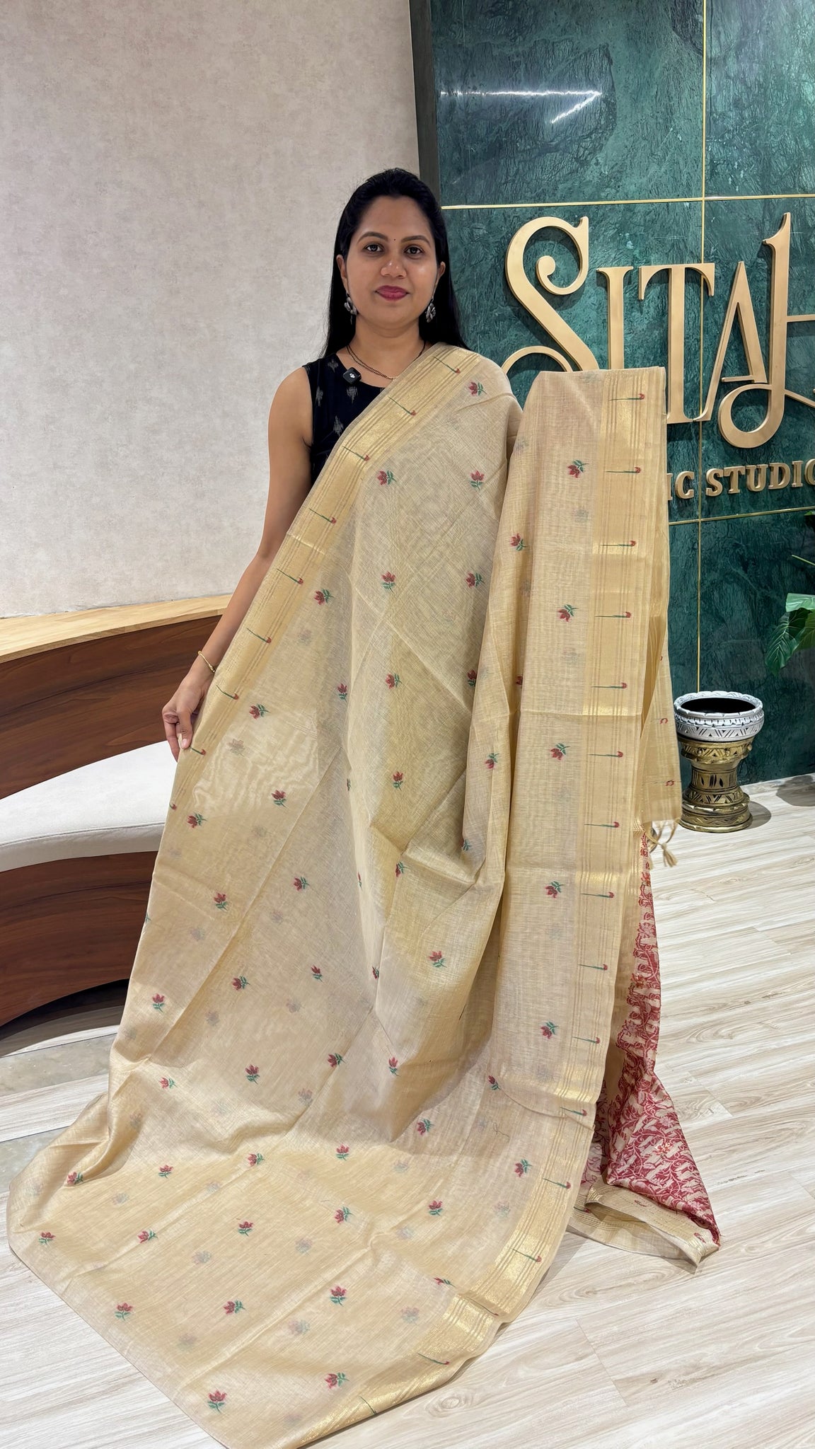 Munga cotton paithani beige
