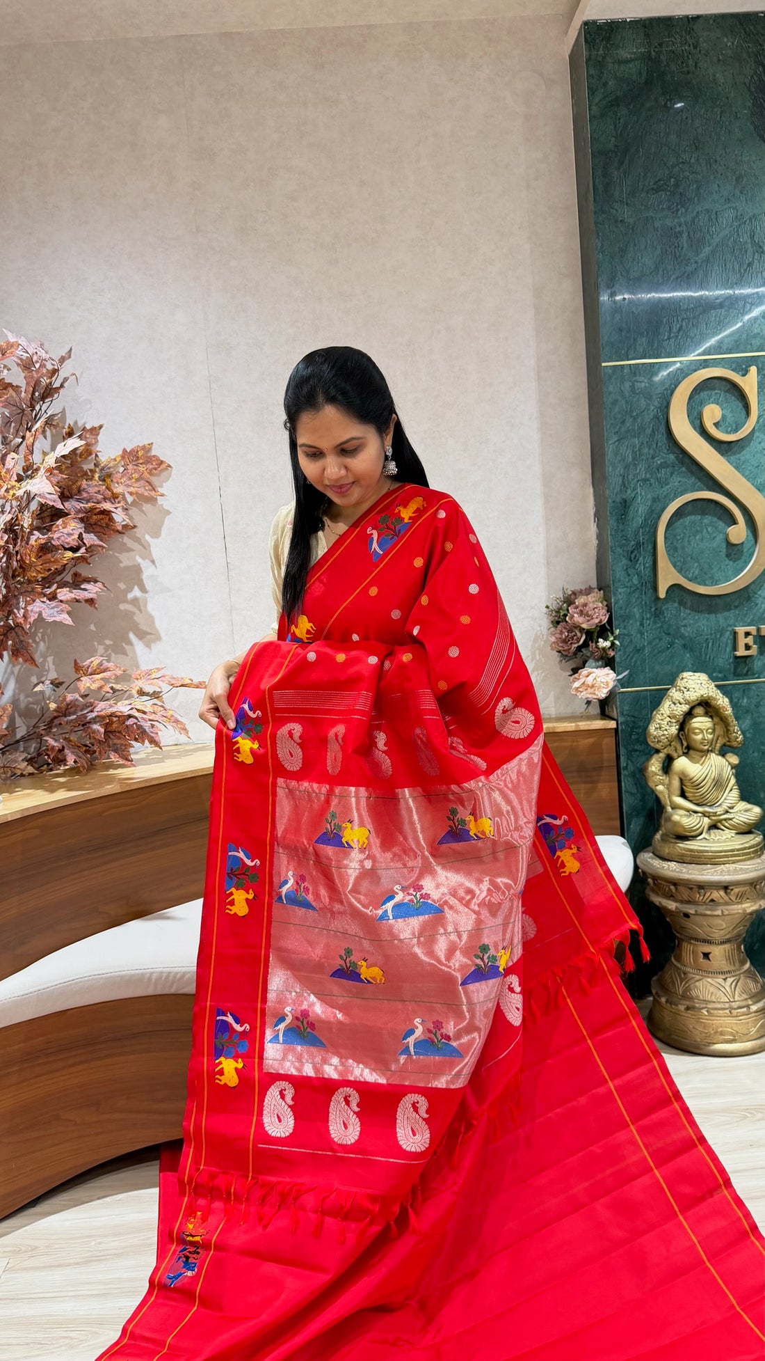 Handloom gadwal pattu