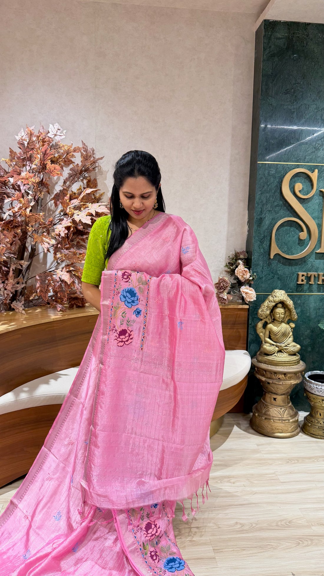 Mangalgiri embroidery