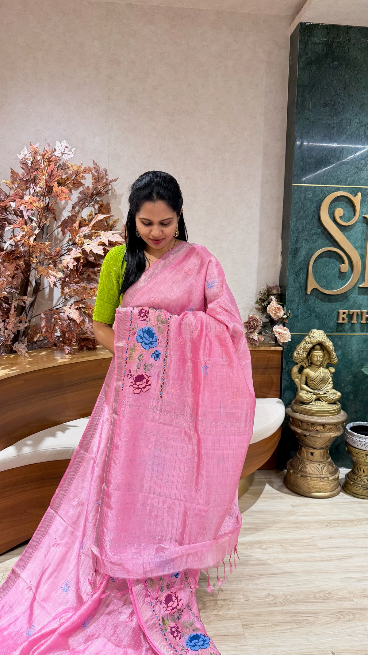 Mangalgiri embroidery