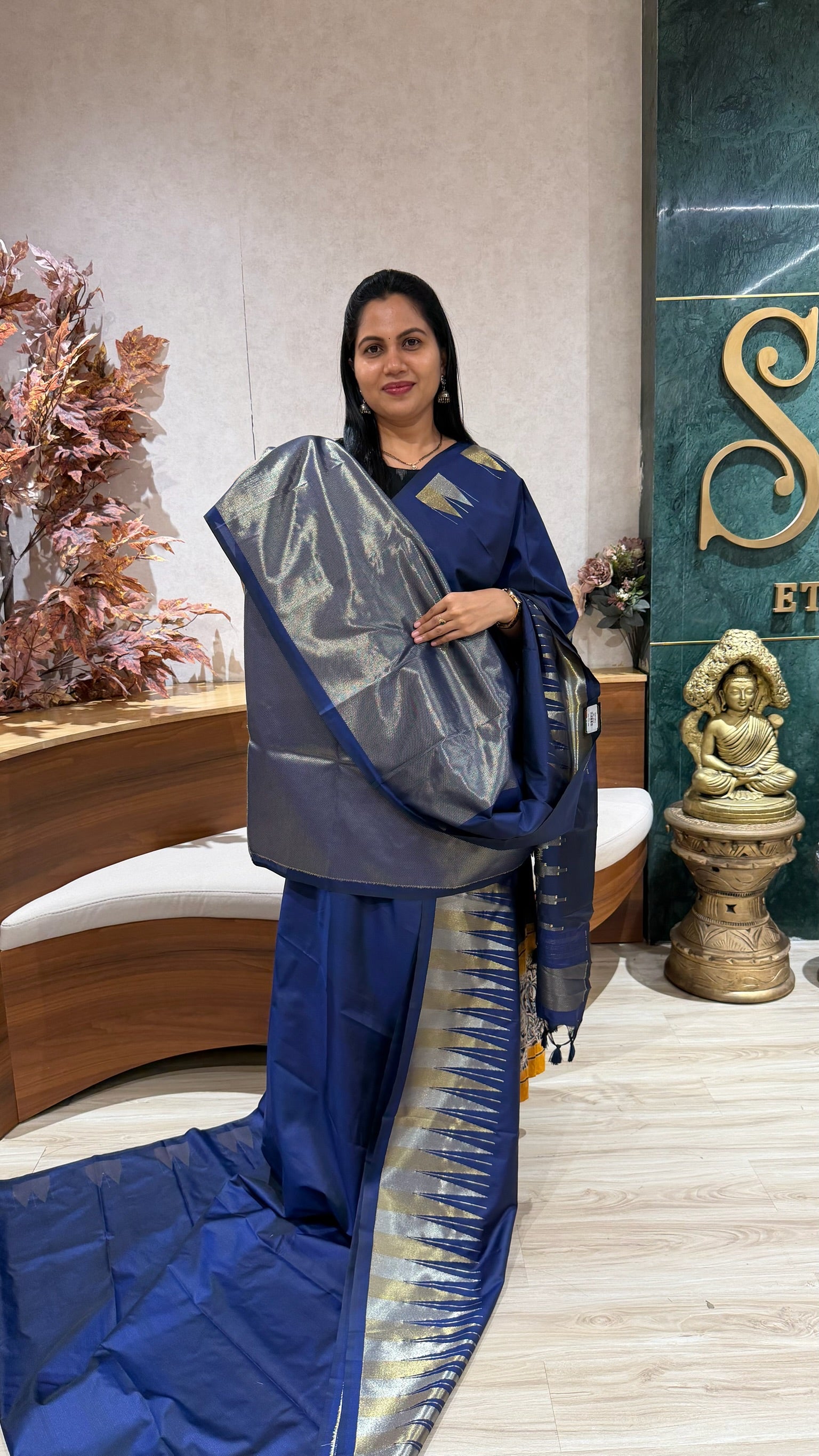 Soft silk temple border