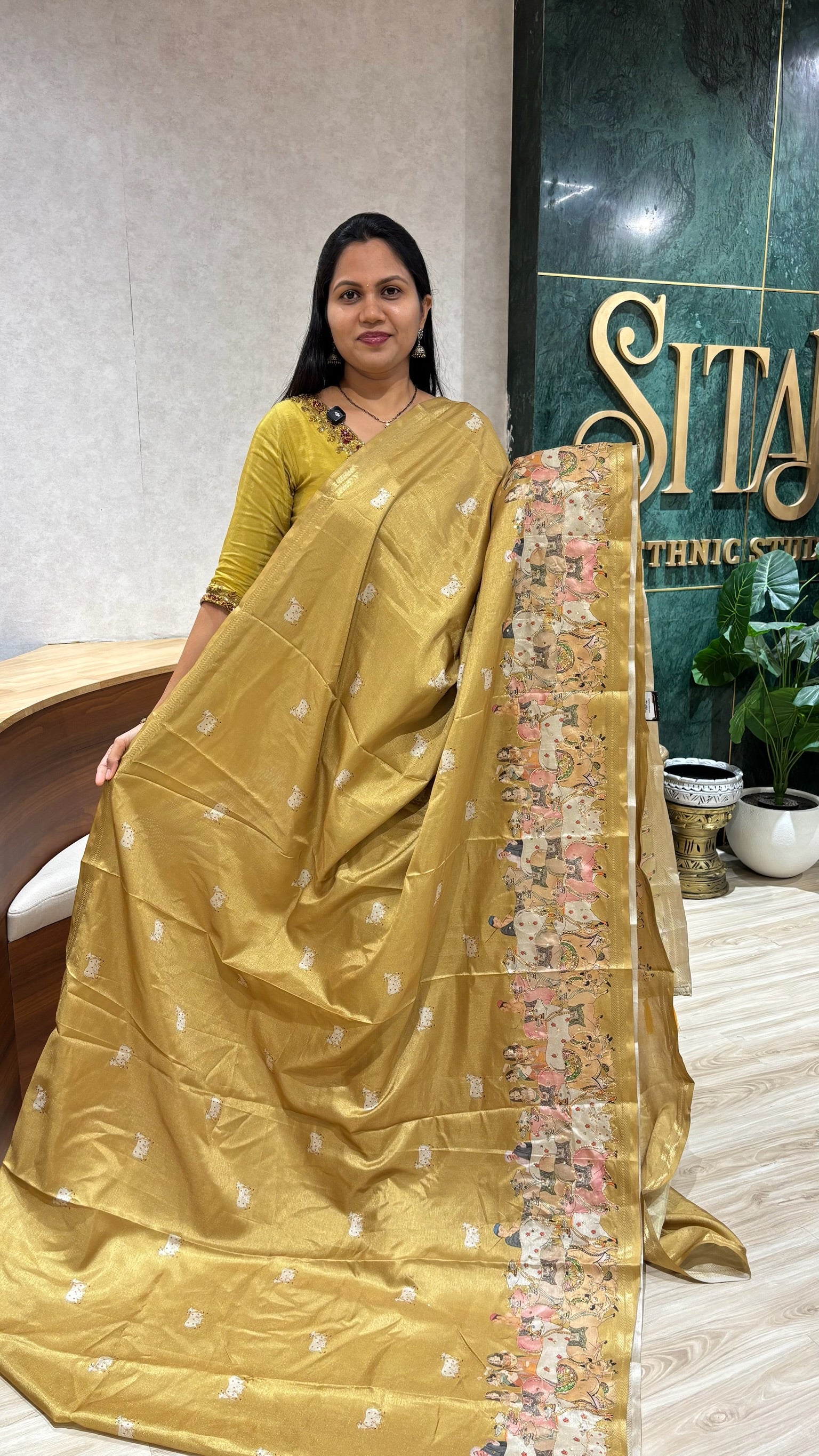 Tussar pitchwai golden yellow