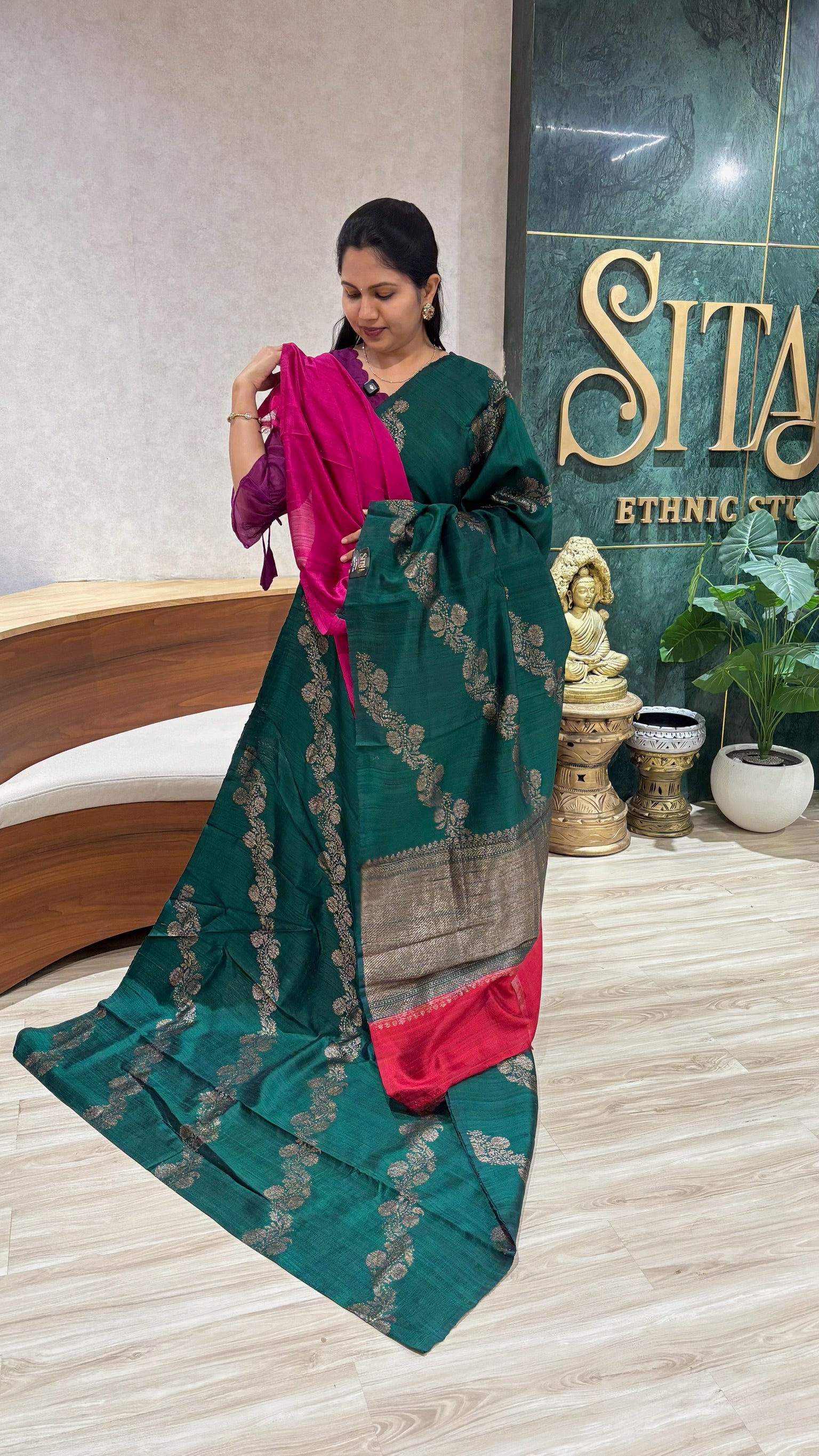 Raw silk pattu bottle green