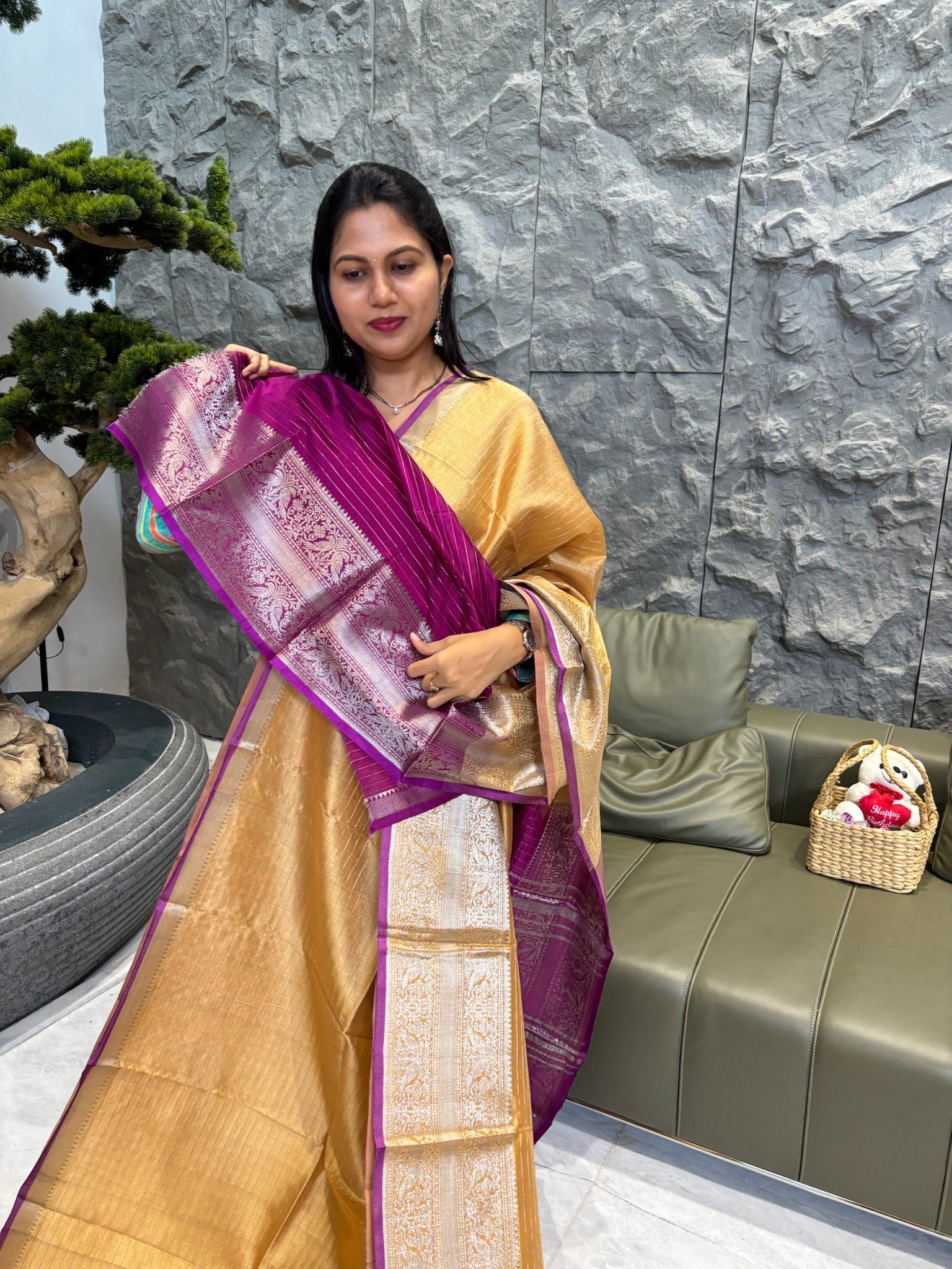 Mangalagiri pattu  golden yellow with wine