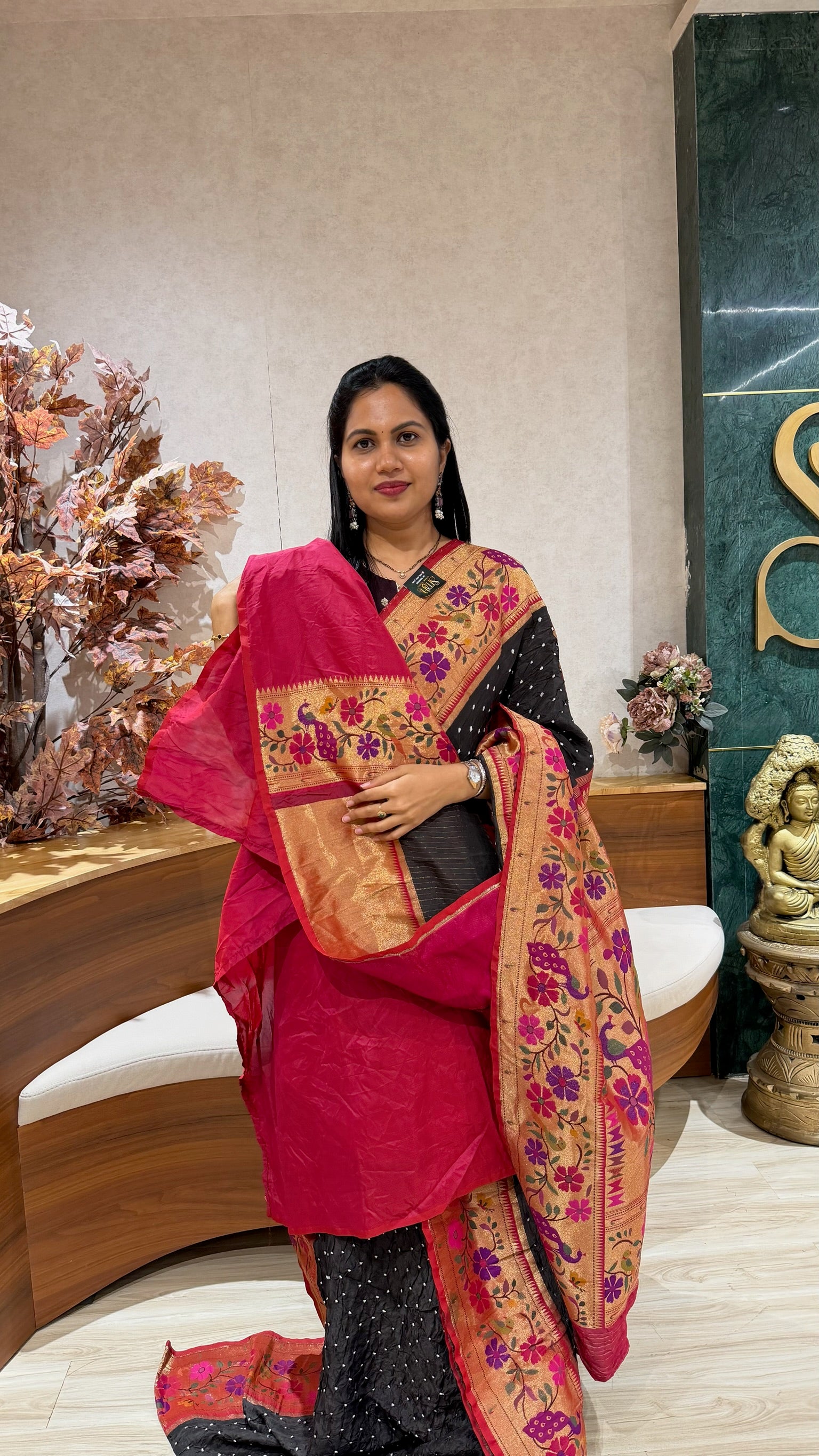 Bandhini paithani