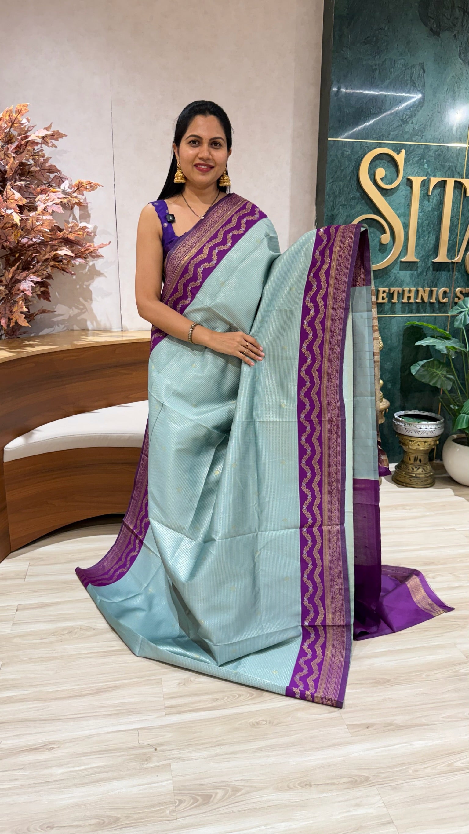Semi pattu