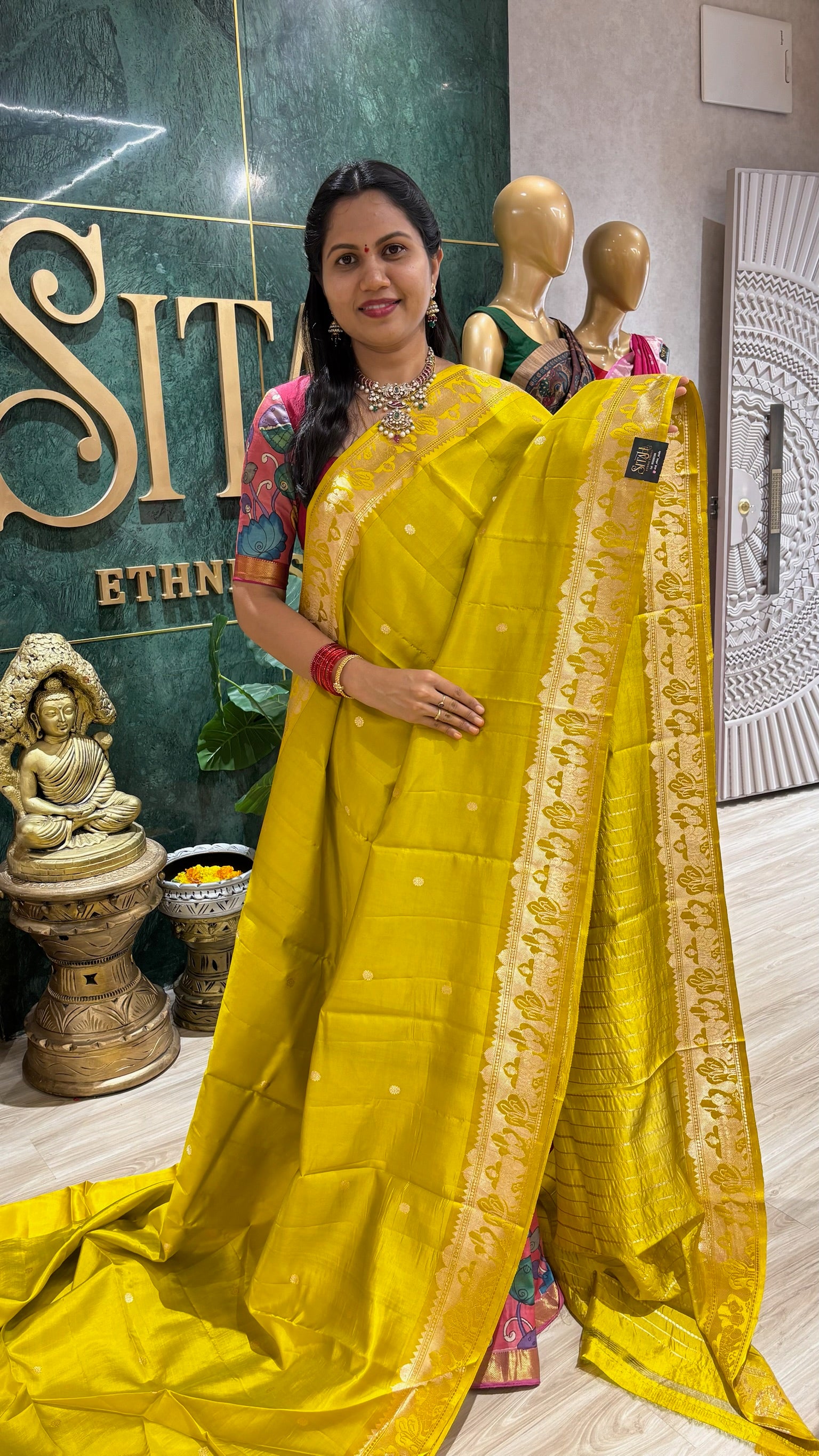 Pure handloom mango pattu