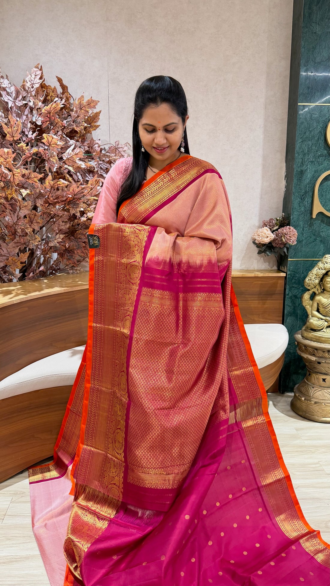 Brocade gadwal pattu