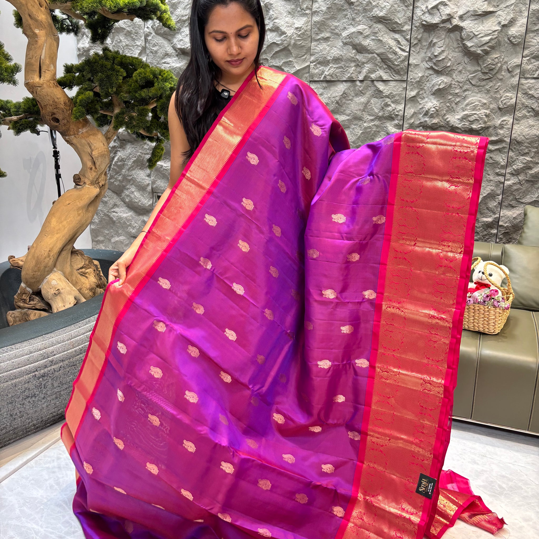 Kanchi pattu mangenta pink-pink