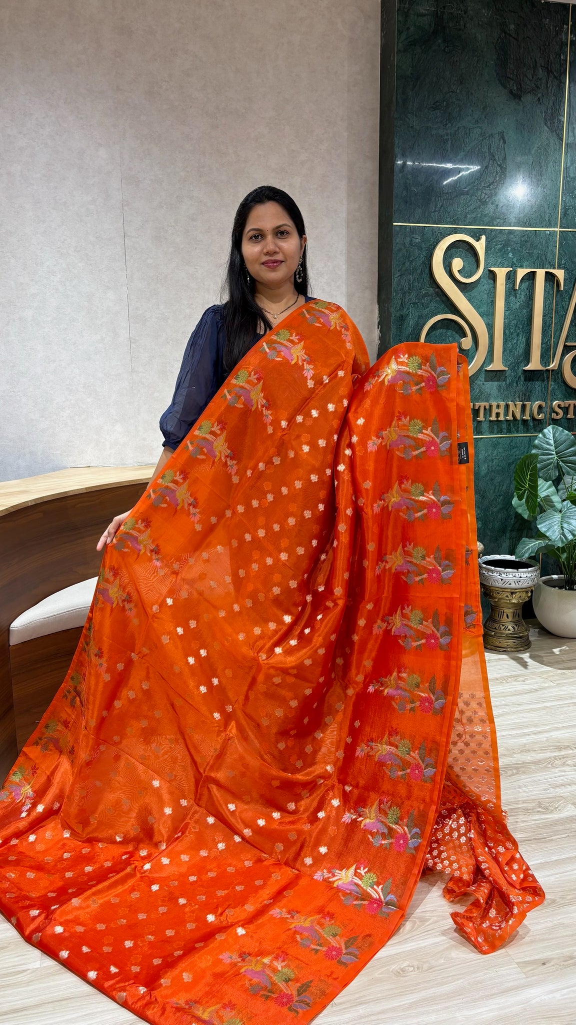 Paper silk buti border orange