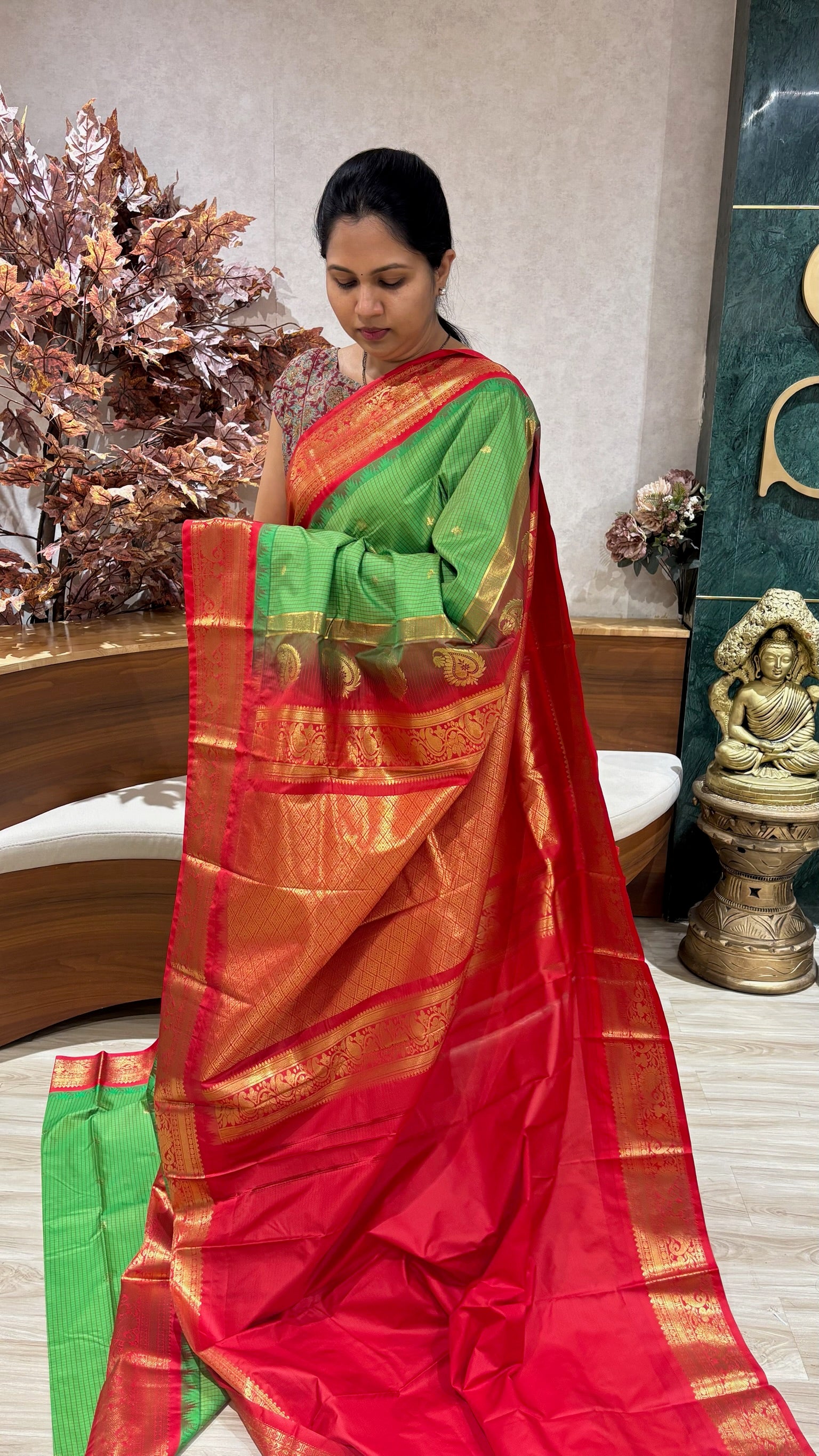 Semi Gadwal