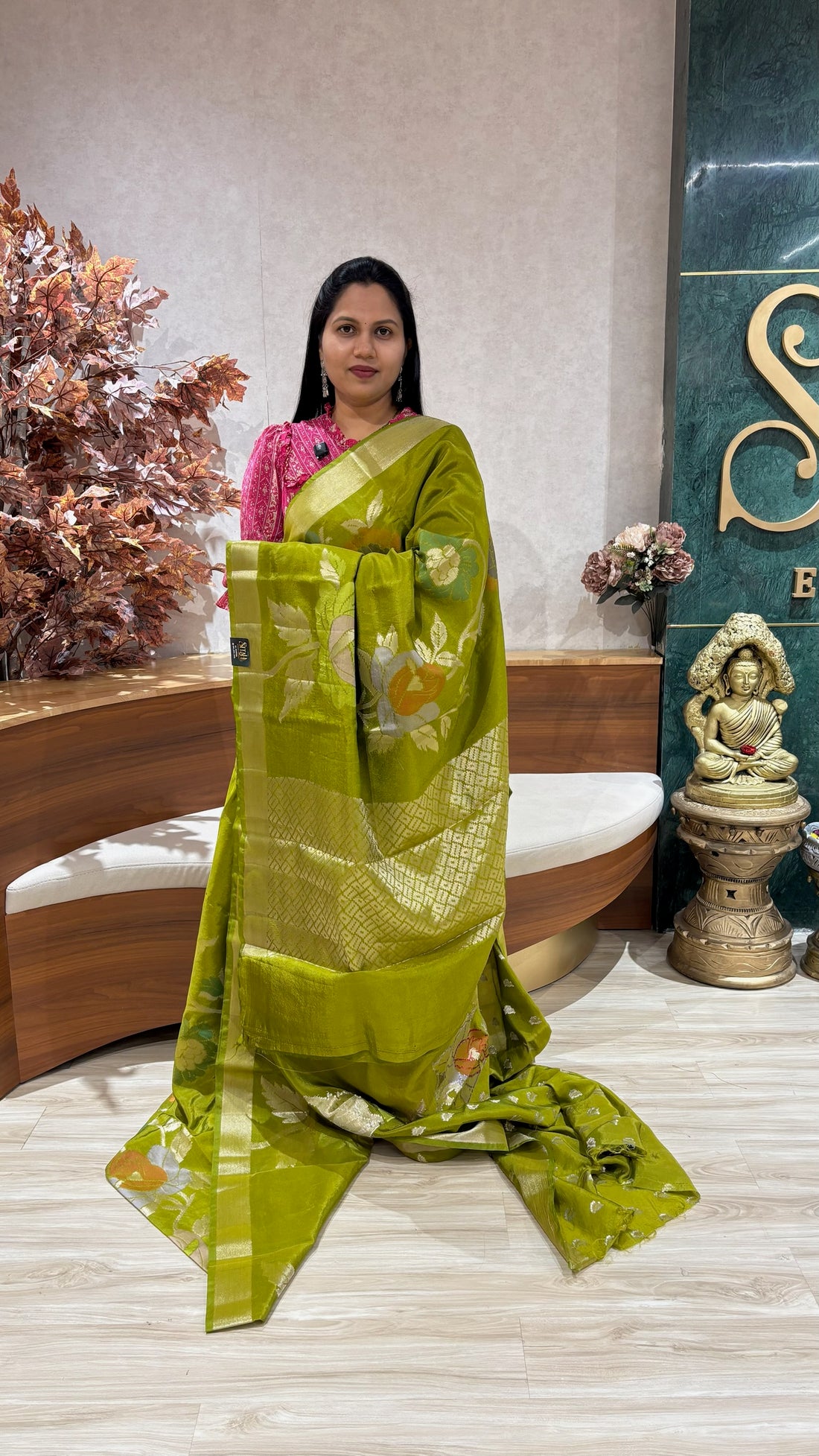 Paper silk mehendi green