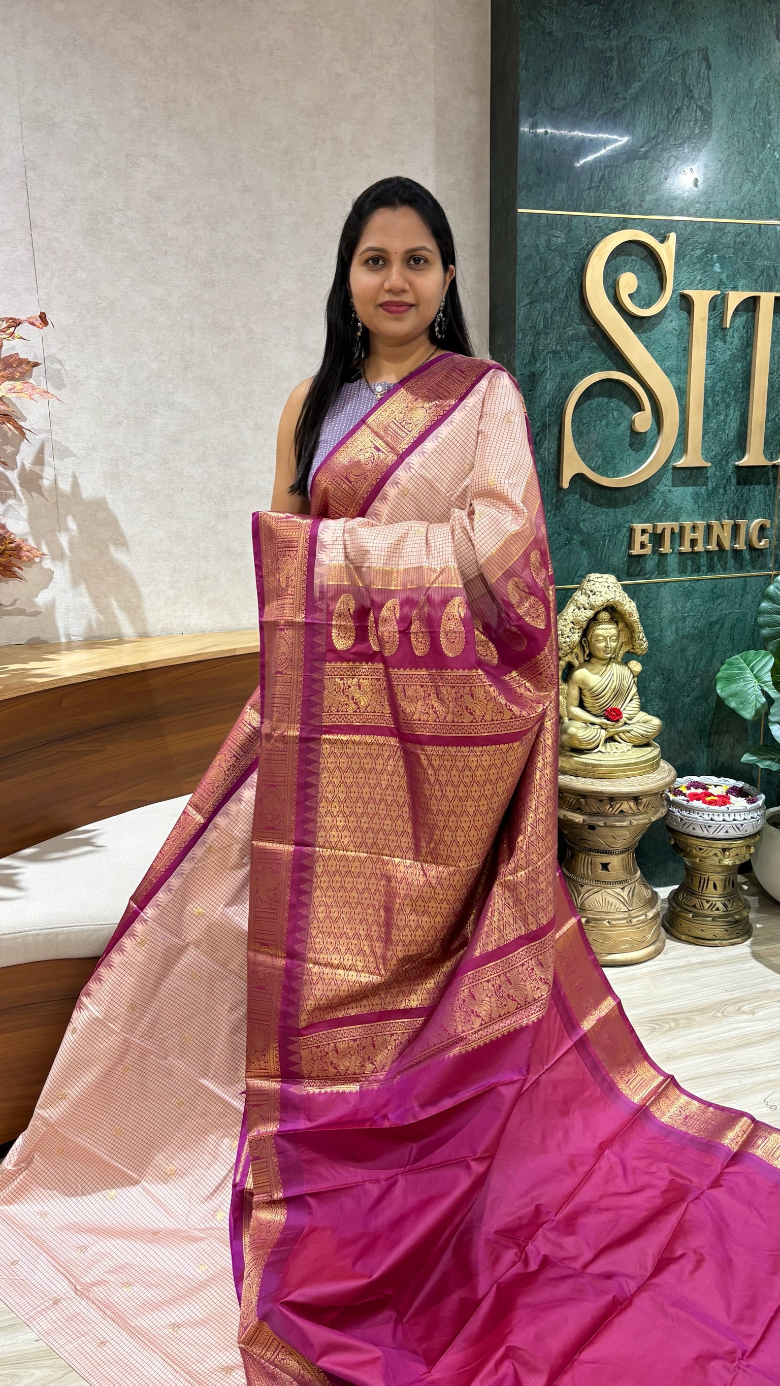 Semi Gadwal