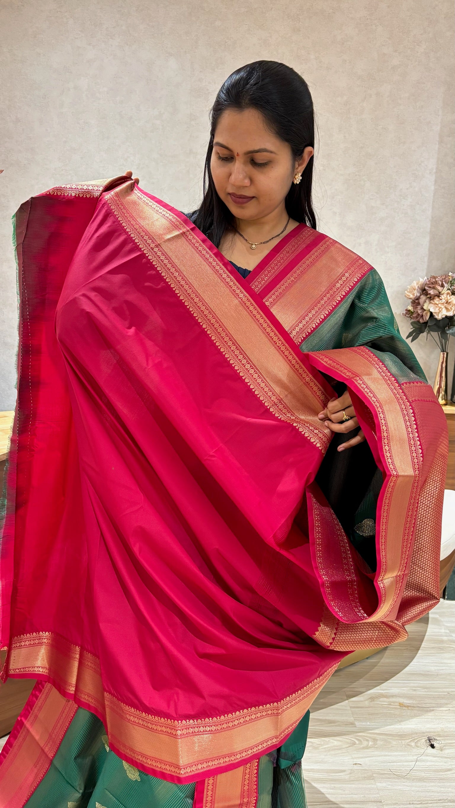 Semi kanchi bottle green