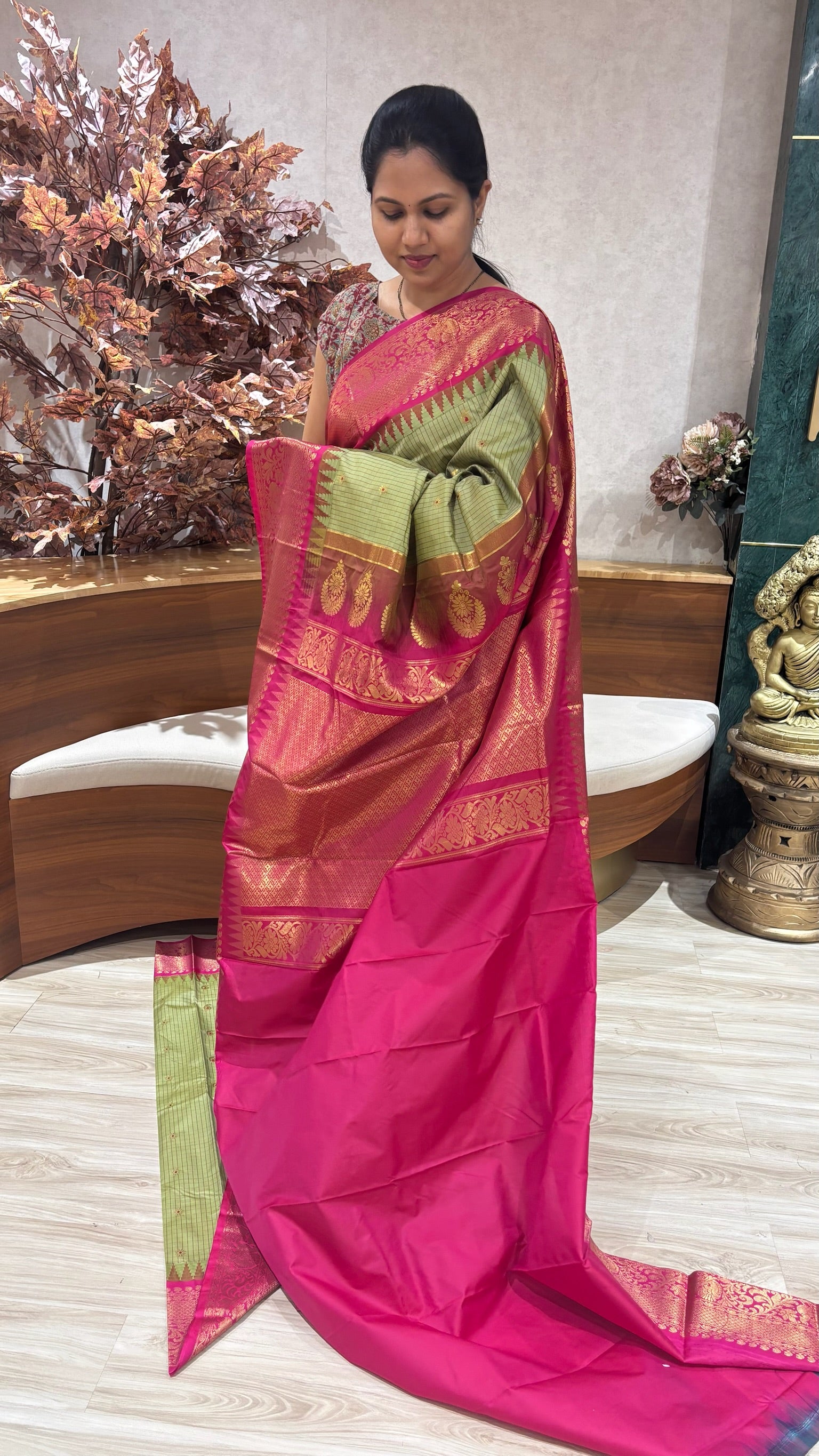 Semi Gadwal