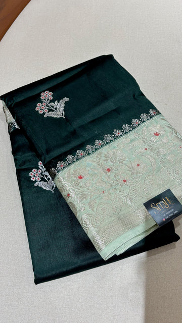 Fancy mango pattu green