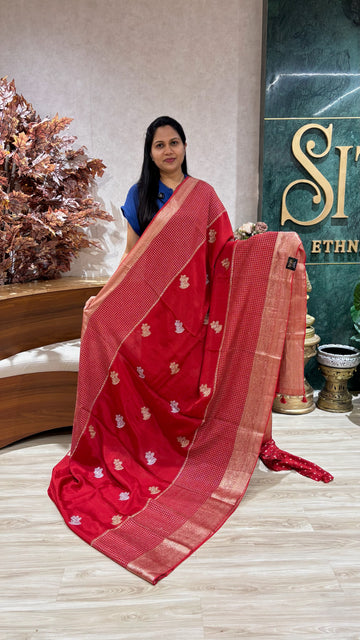 Chiffon weaving red