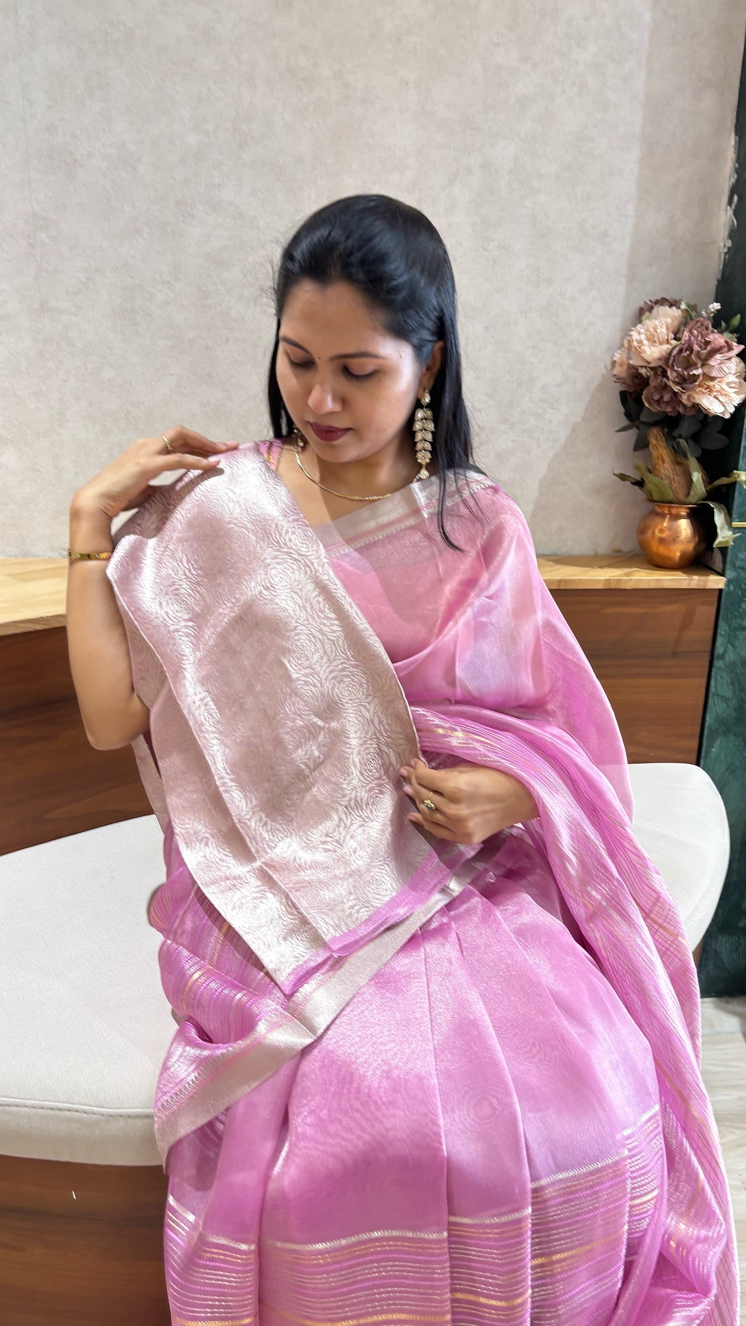 Pure tissue pink